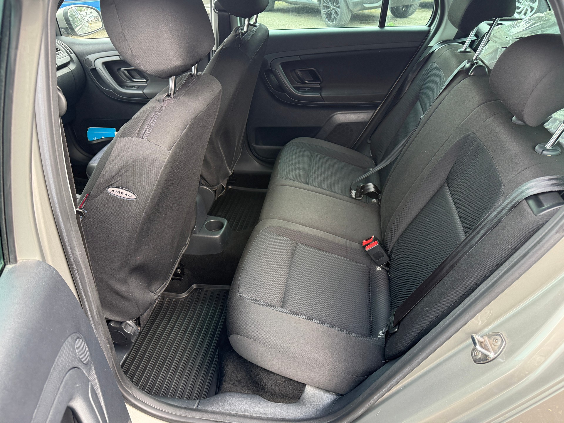 SKODA Fabia 1.2 TSI Family DSG-image-9