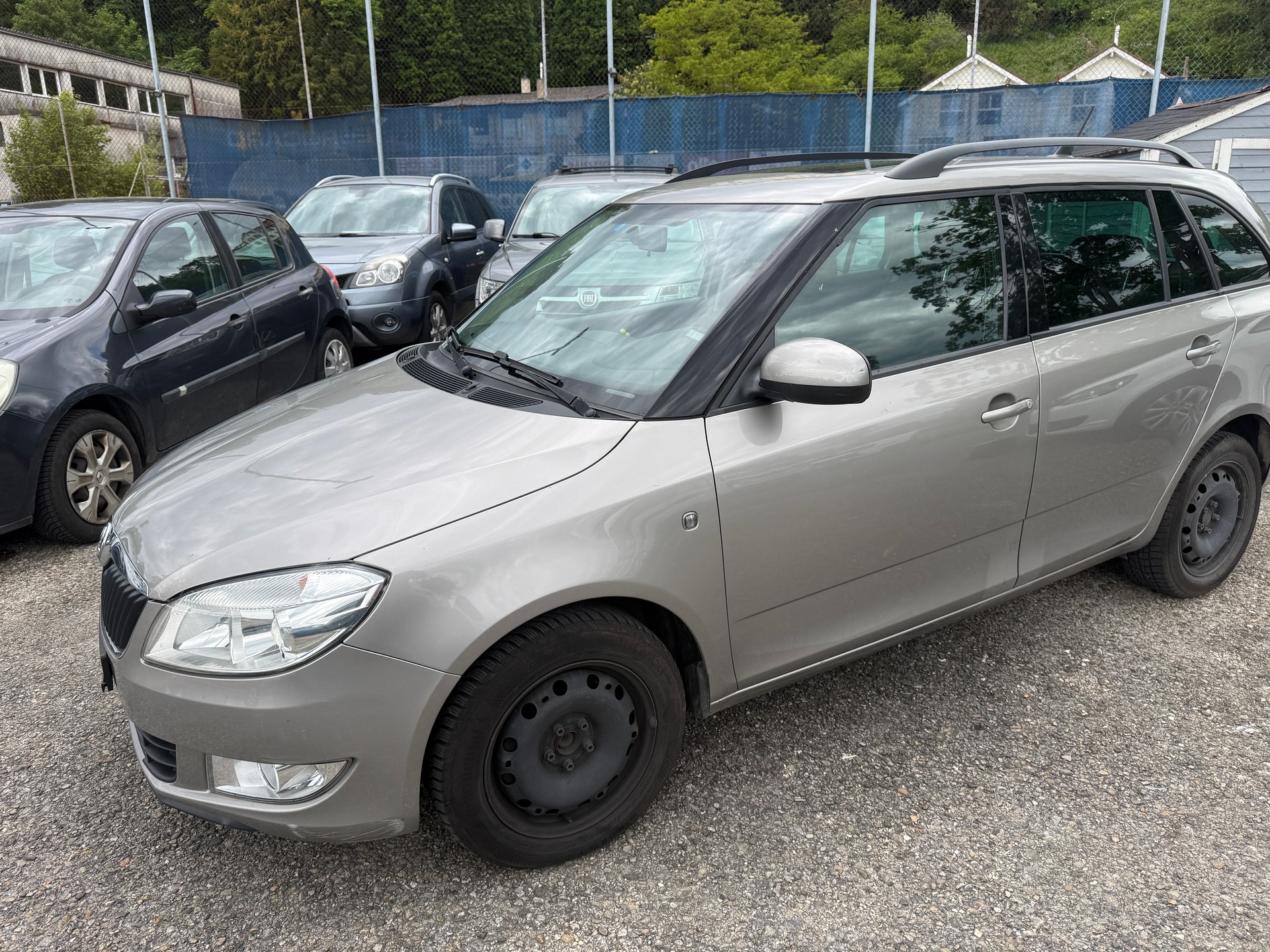 SKODA Fabia 1.2 TSI Family DSG-image-1