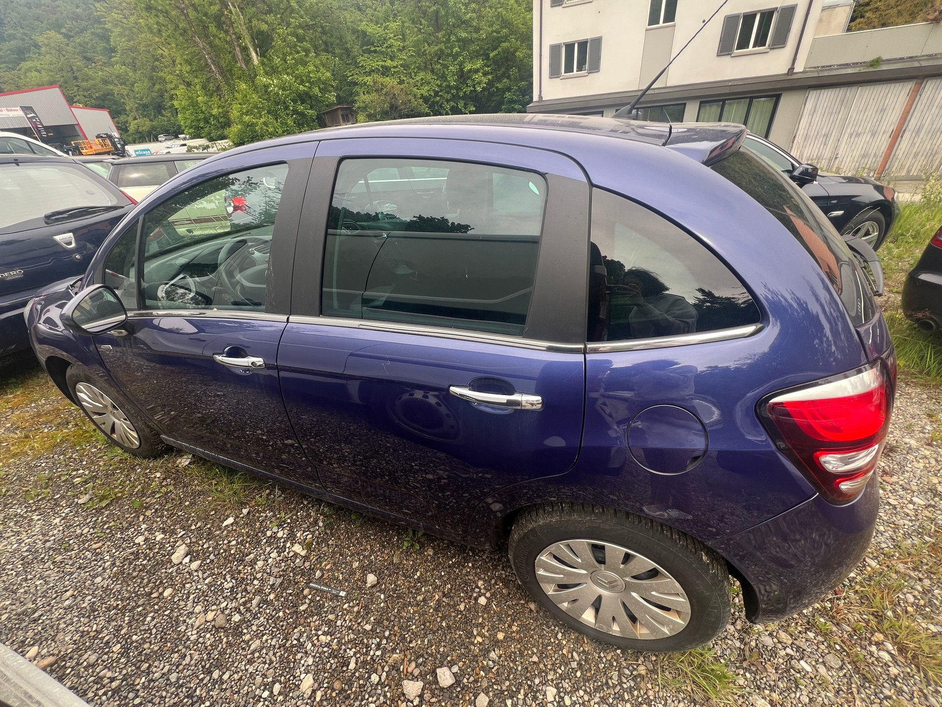 CITROEN C3 1.6 16V e-HDi Exclusive EGS6-image-6