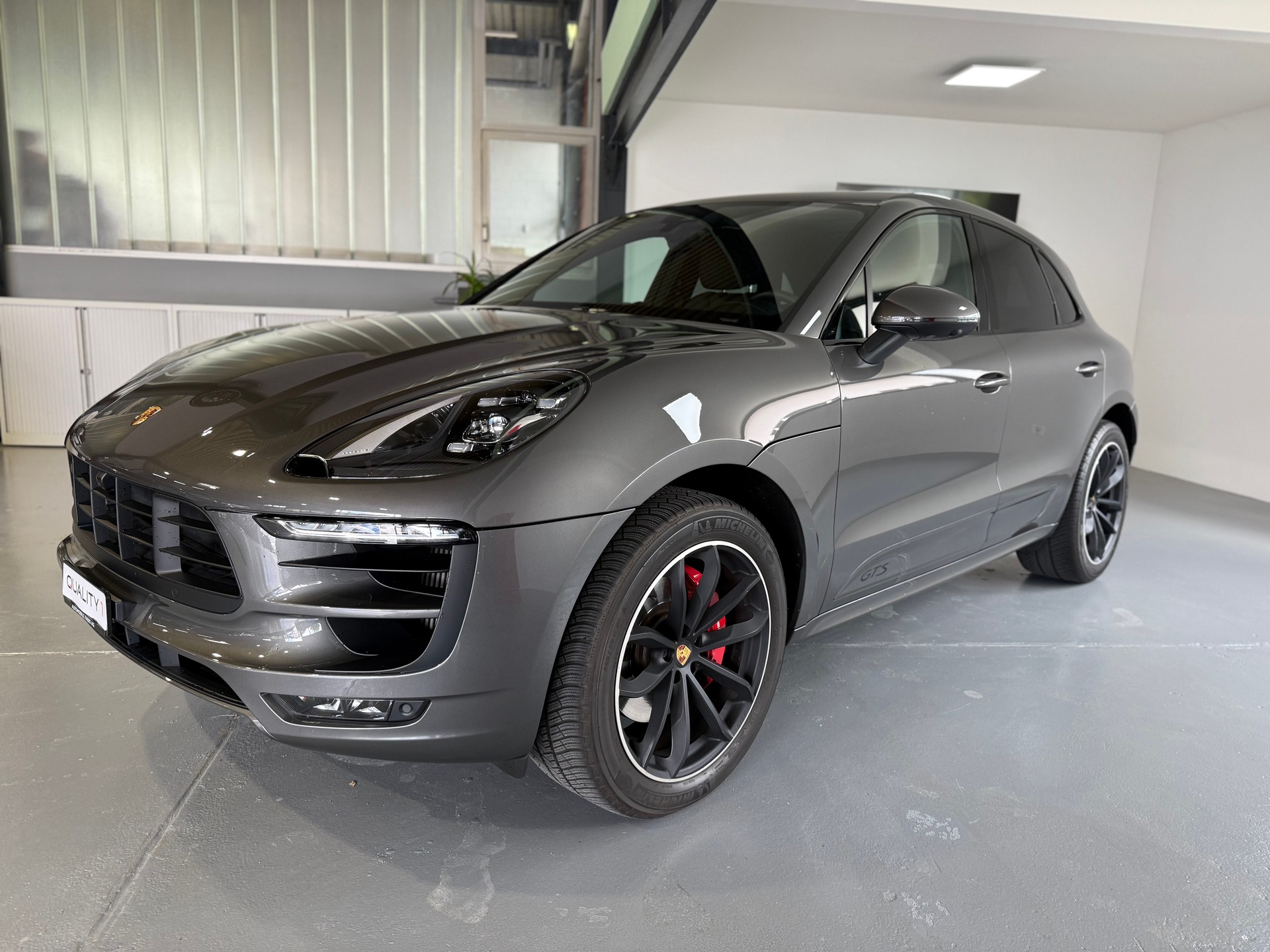 PORSCHE Macan GTS PDK-image-2