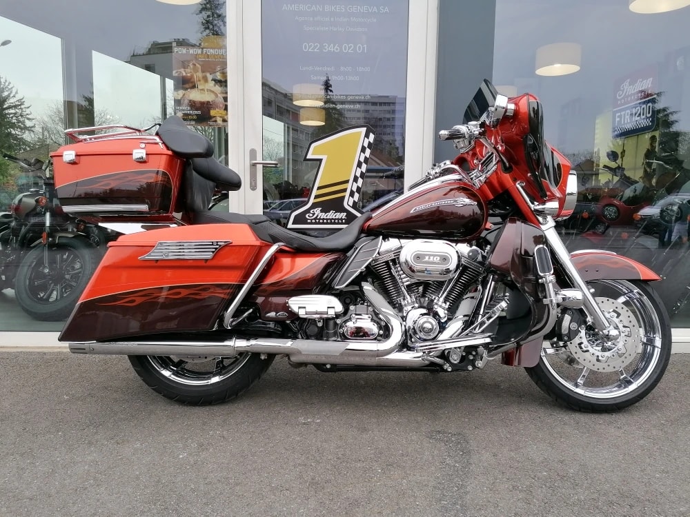 HARLEY-DAVIDSON FLHXSE Street Glide ABS CVO-image-0