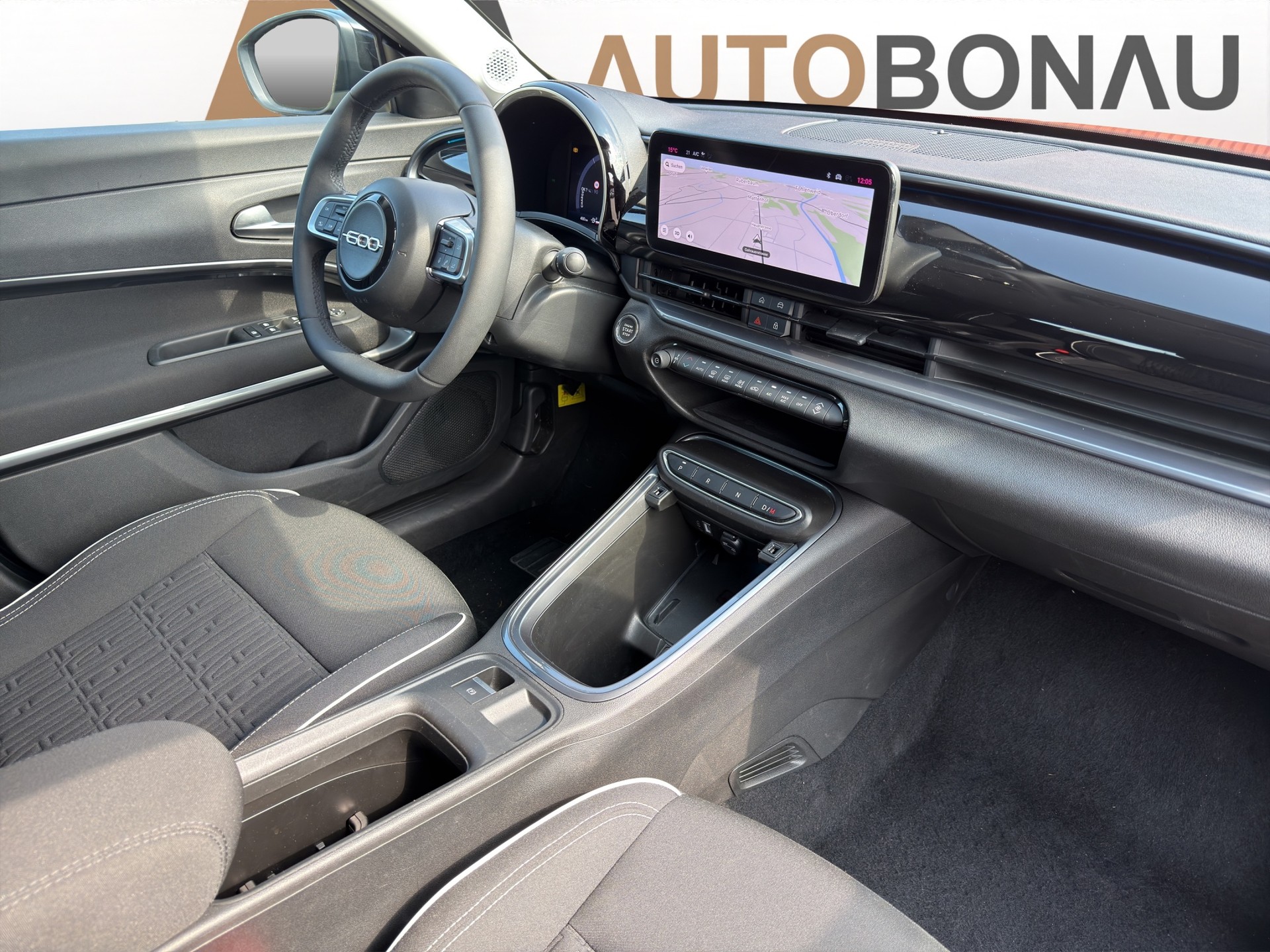 FIAT 600 1.2 Hybrid 145 Cult-image-31