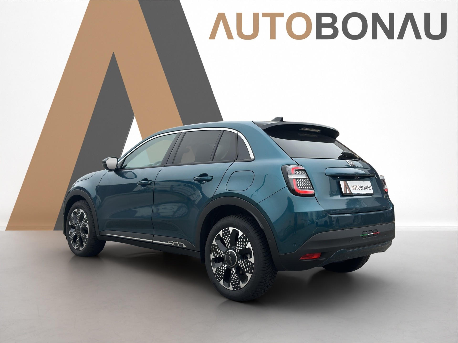 FIAT 600 1.2 Hybrid 145 Cult-image-23