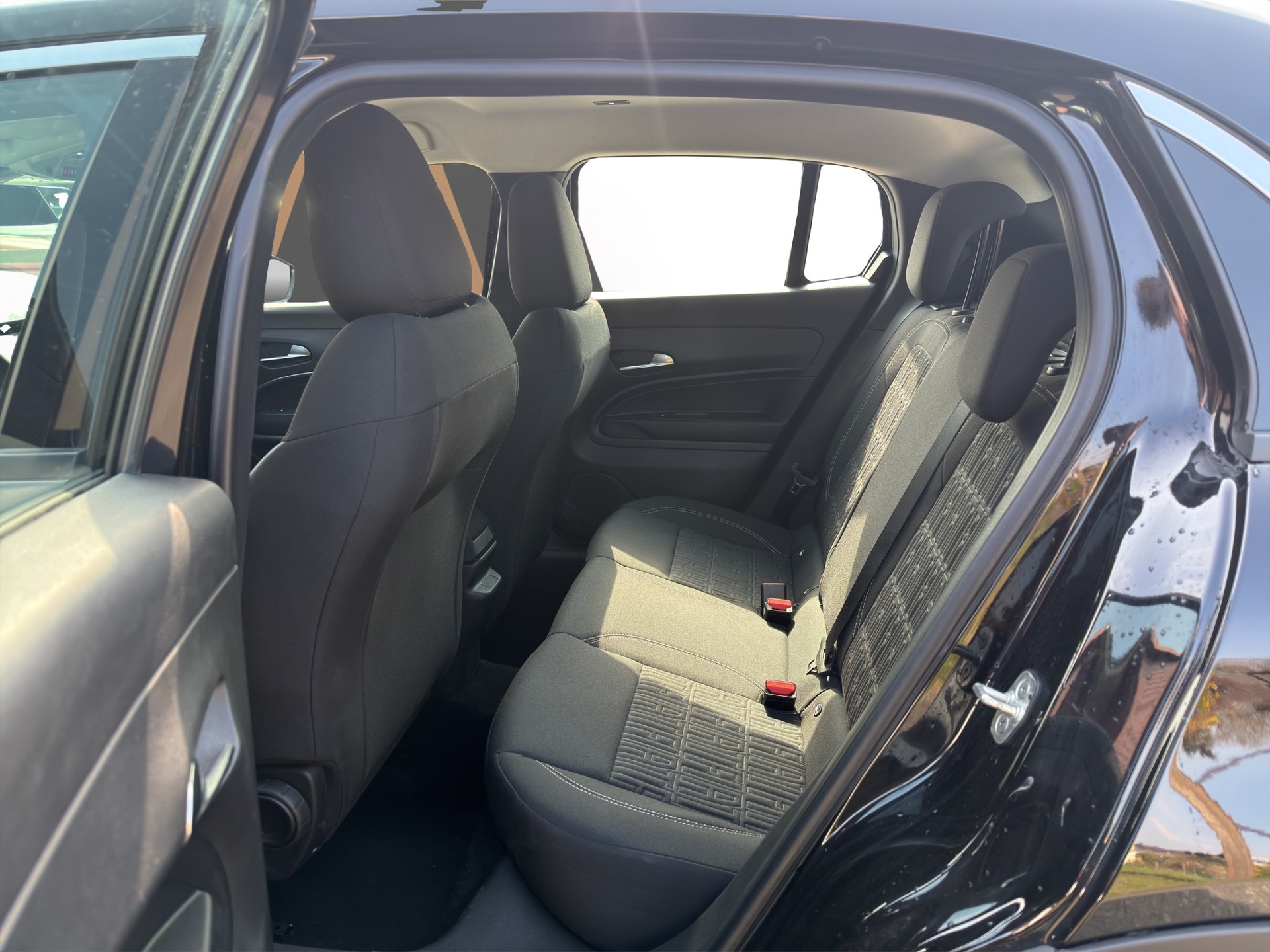 FIAT 600 1.2 Hybrid 145 Cult-image-12