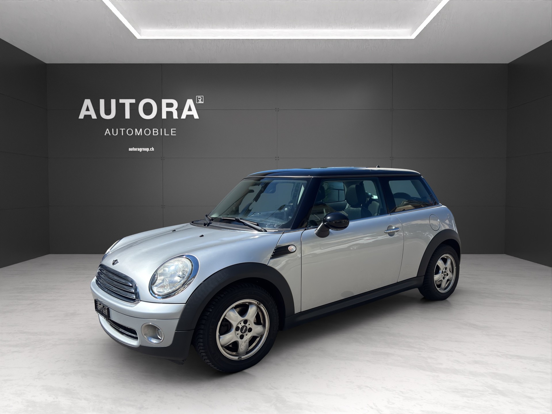 MINI R56 Cooper 1.6