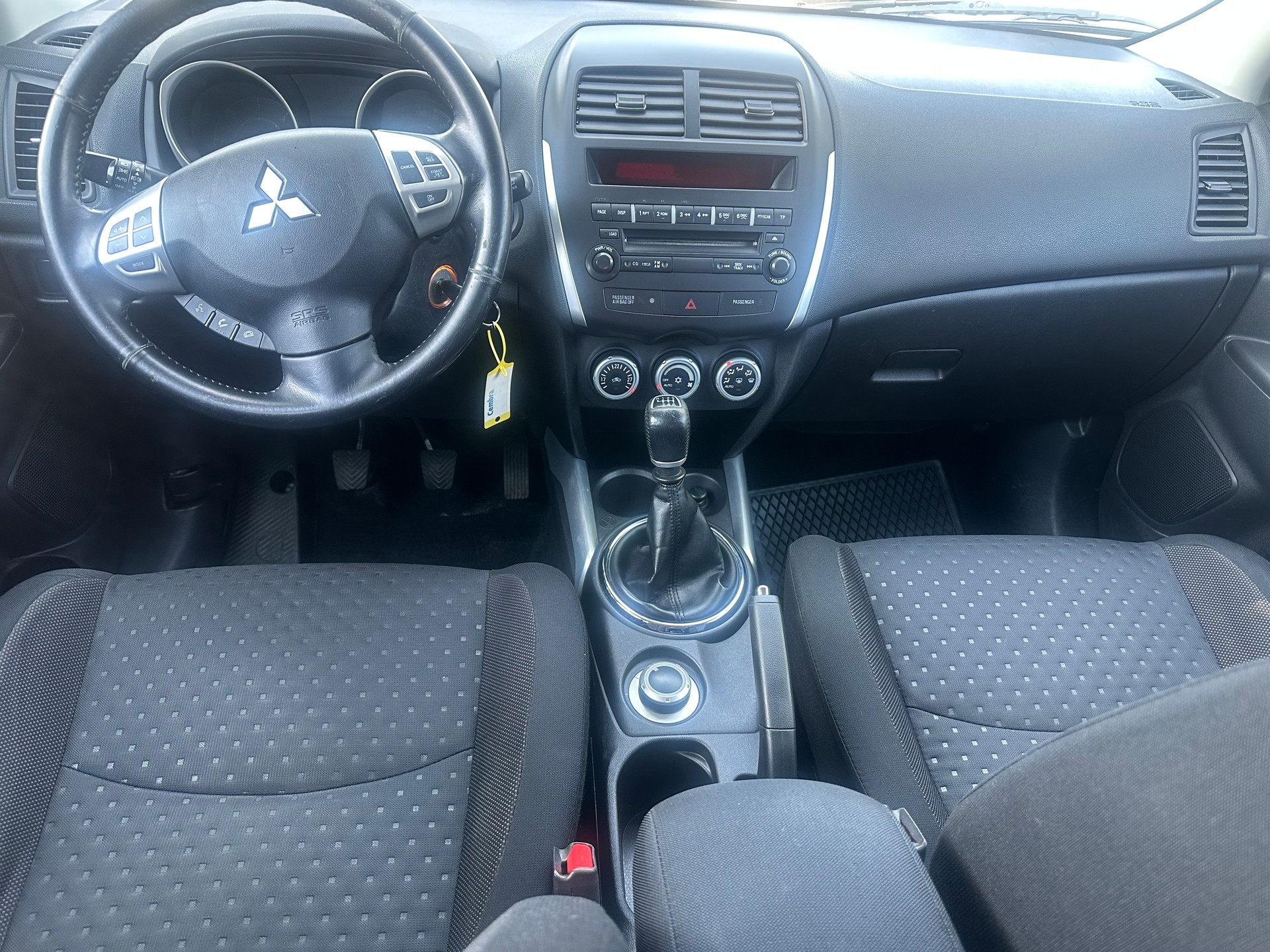 MITSUBISHI ASX 1.8 DID Invite 4WD-image-6