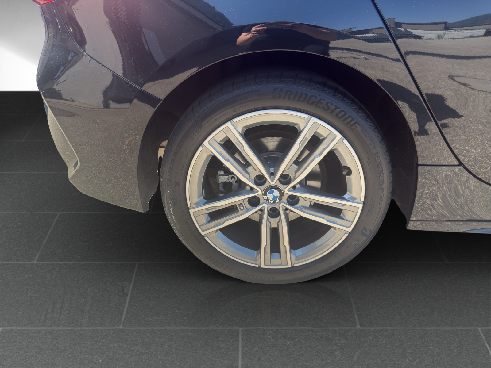 BMW 118i M Sport Steptronic-image-10