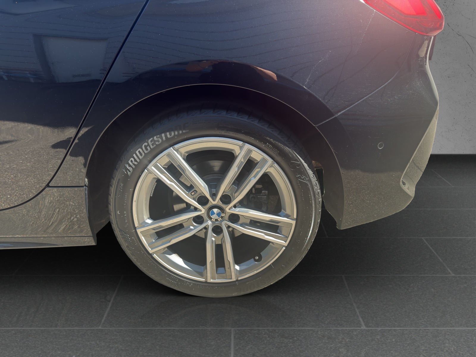 BMW 118i M Sport Steptronic-image-11