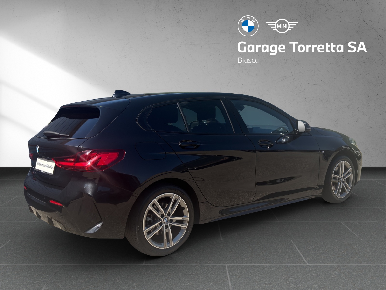BMW 118i M Sport Steptronic-image-4