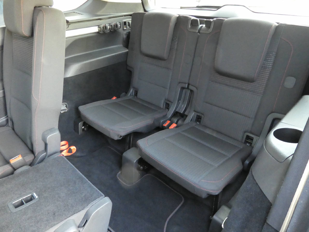 VW Touran 1.4 TSI Sound DSG-image-11