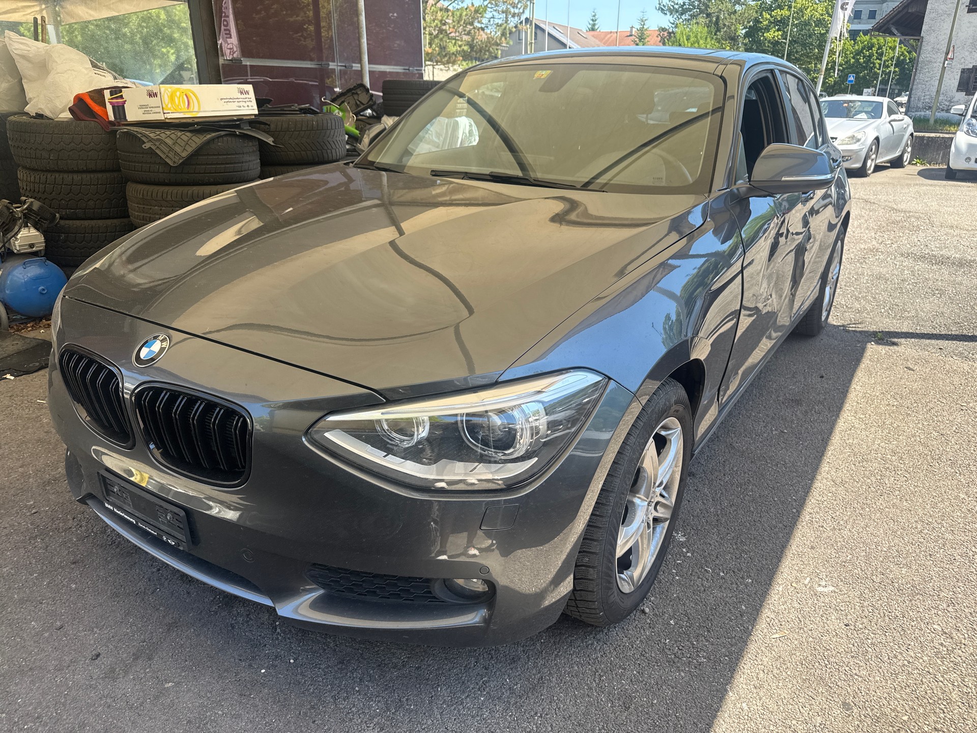 BMW 116i Steptronic-image-10