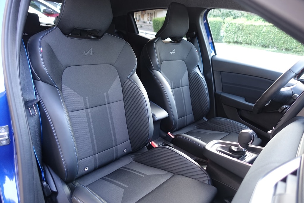 RENAULT Clio 1.6 E-Tech Esprit Alpine-image-14