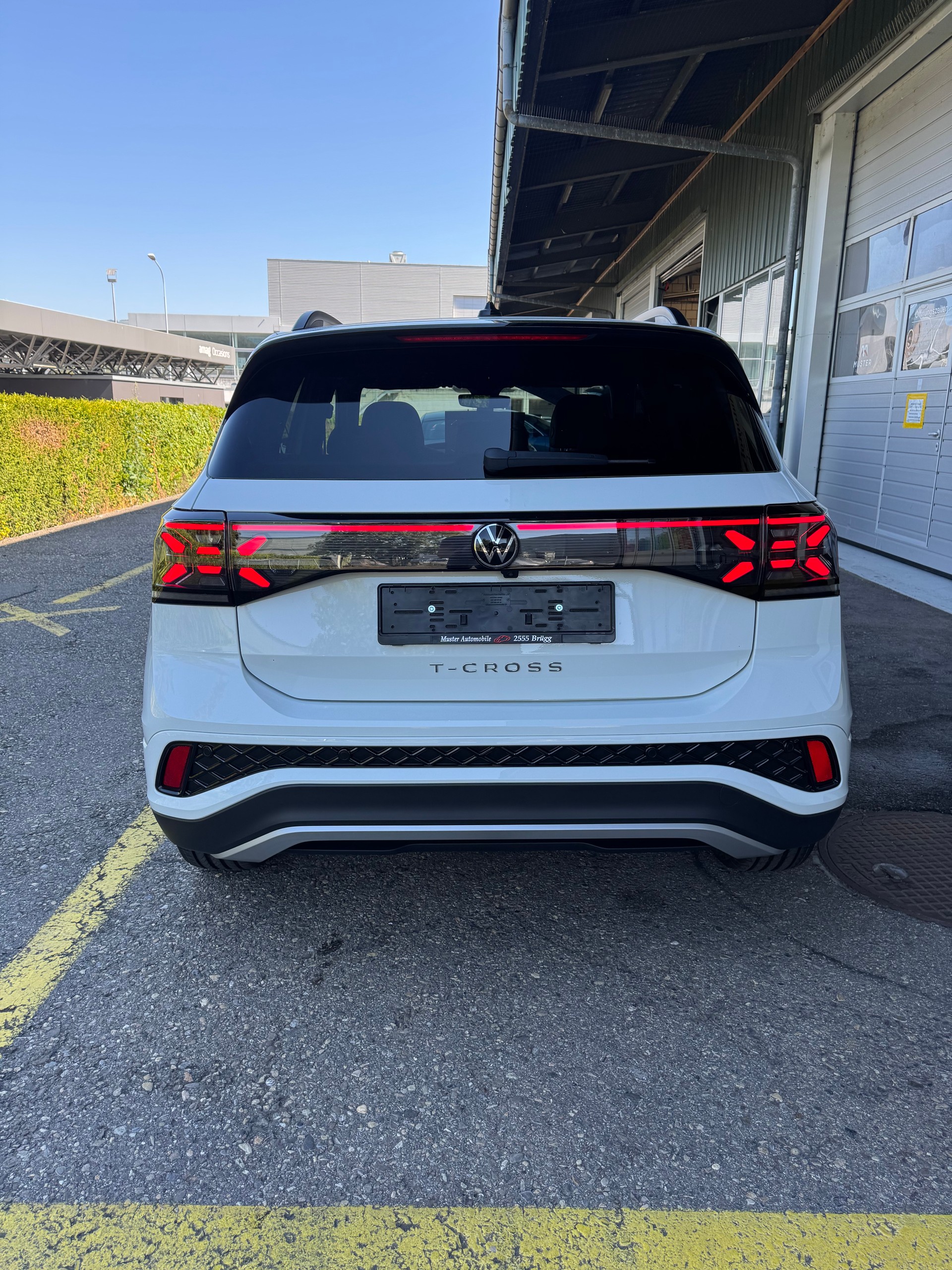 VW T-Cross 1.5 TSI EVO ACT R-Line DSG 150 PS mit Anhängerkupplung und 4 Jahren Garantie mit 39 % Rabatt !-image-18