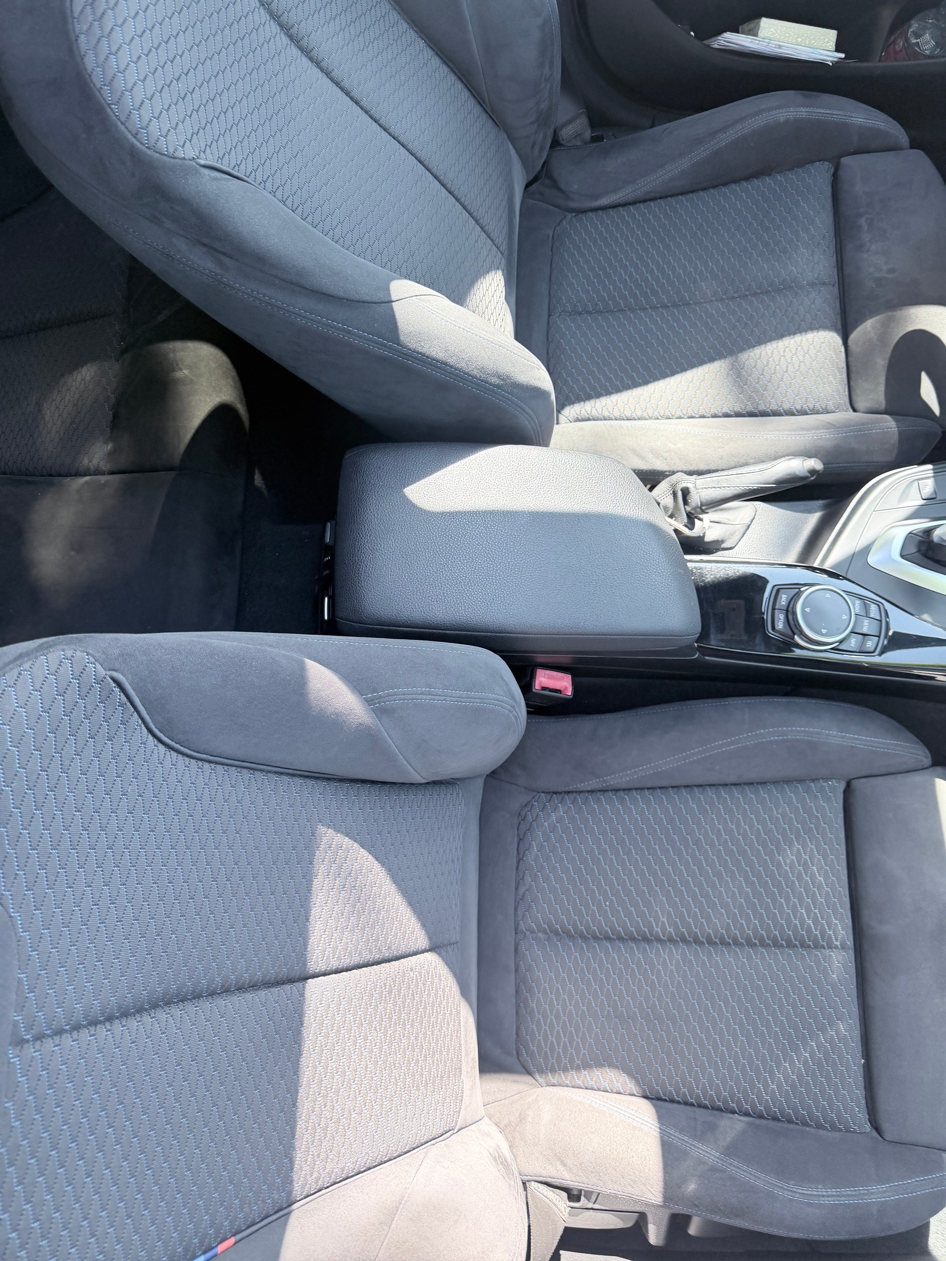 BMW 120d xDrive M Sport Steptronic-showroom-element-1