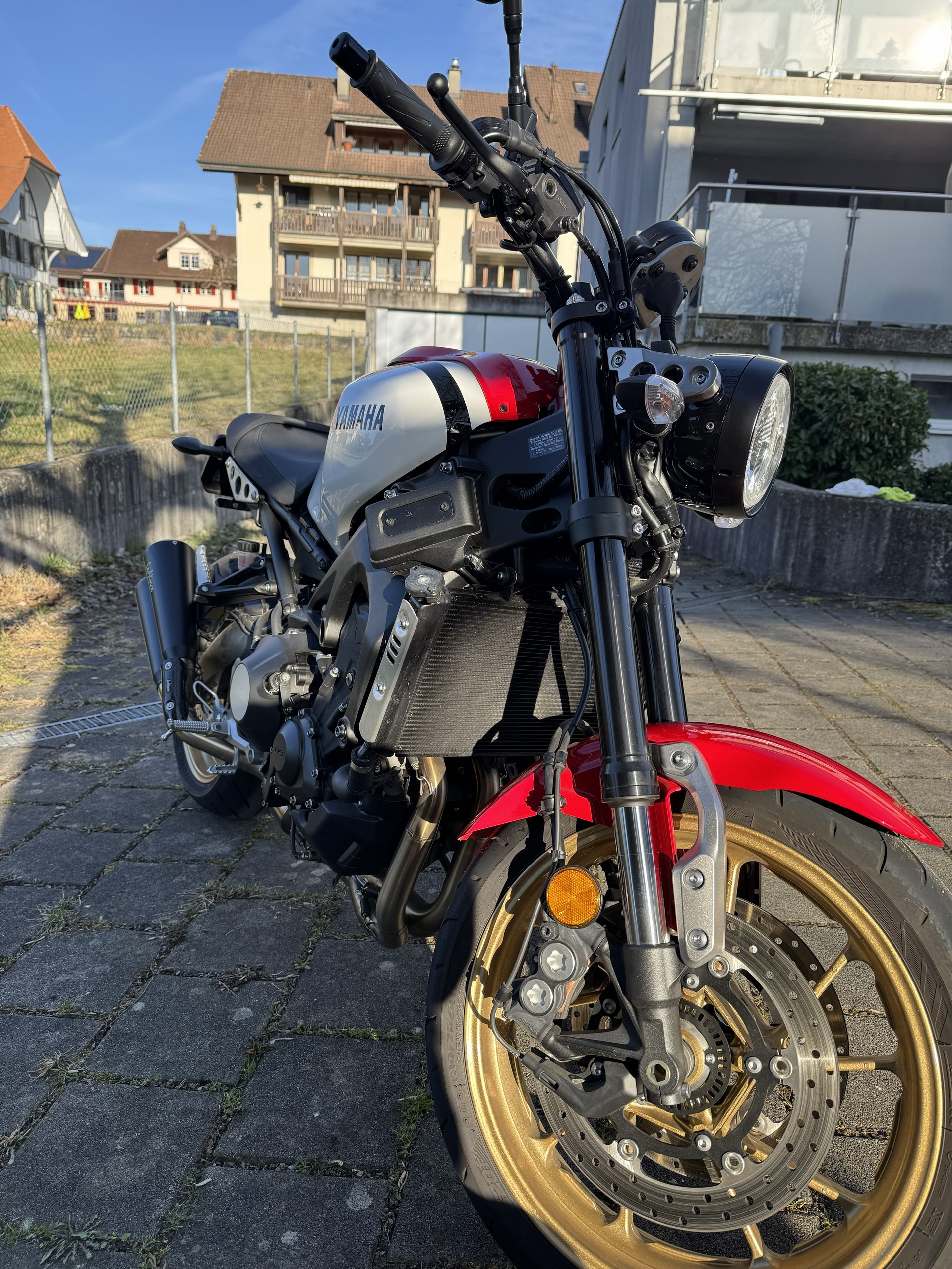YAMAHA XSR 900-image-5
