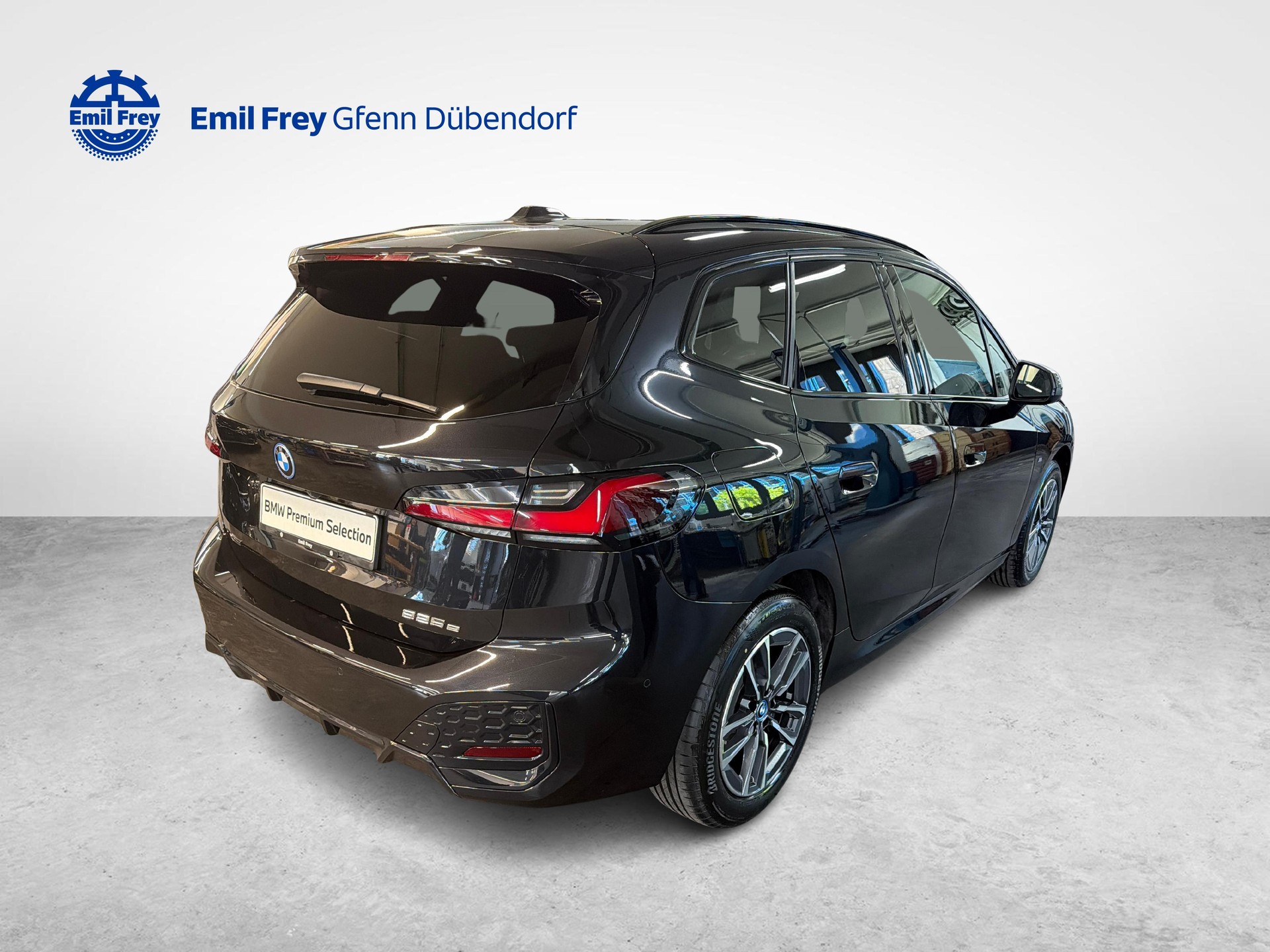 BMW 225e xDrive paddles Active Tourer-showroom-element-3