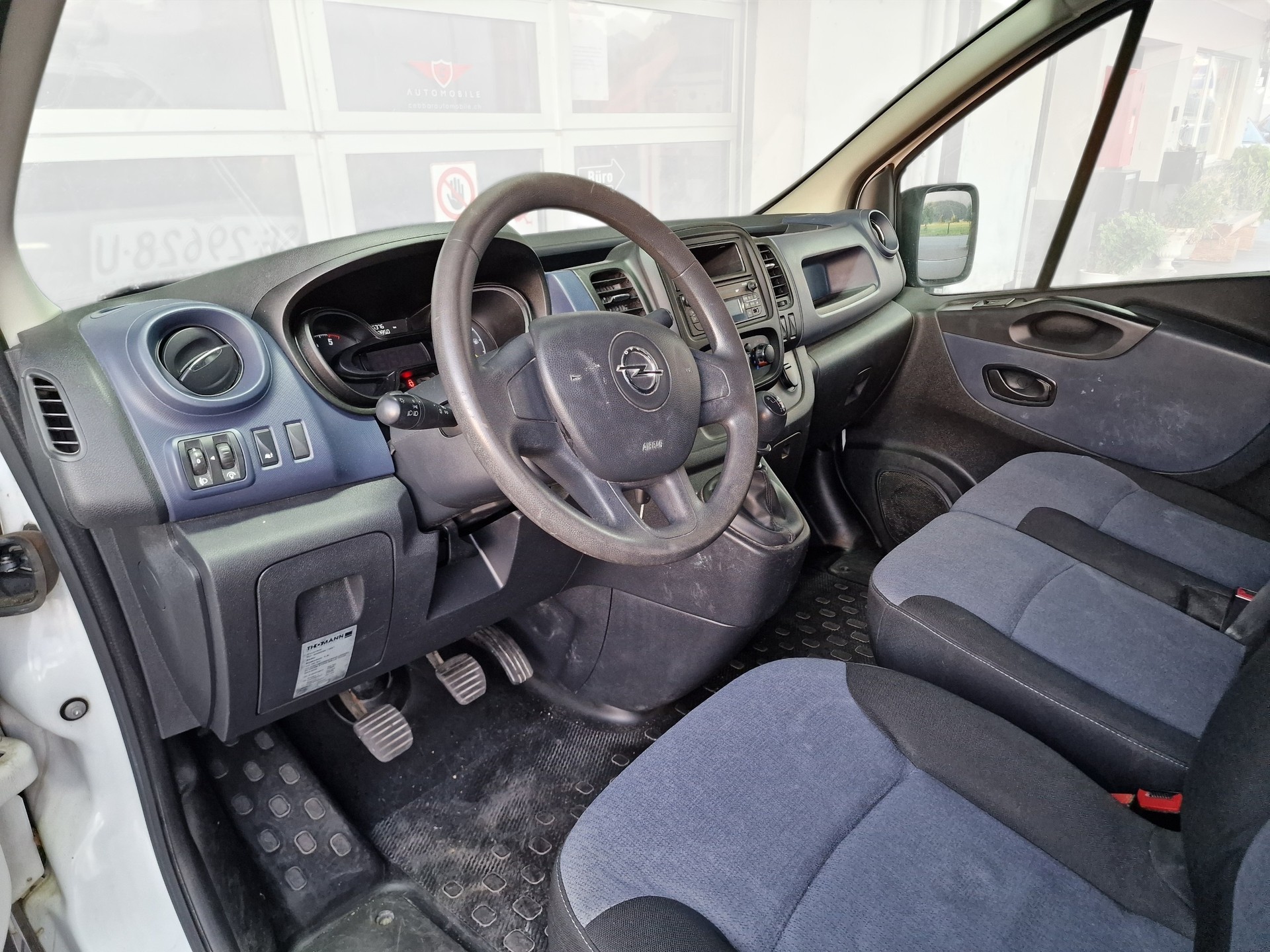 OPEL Vivaro 1.6 CDTI 2.7t L1H1 12Mt Gara MFK Neu-image-8