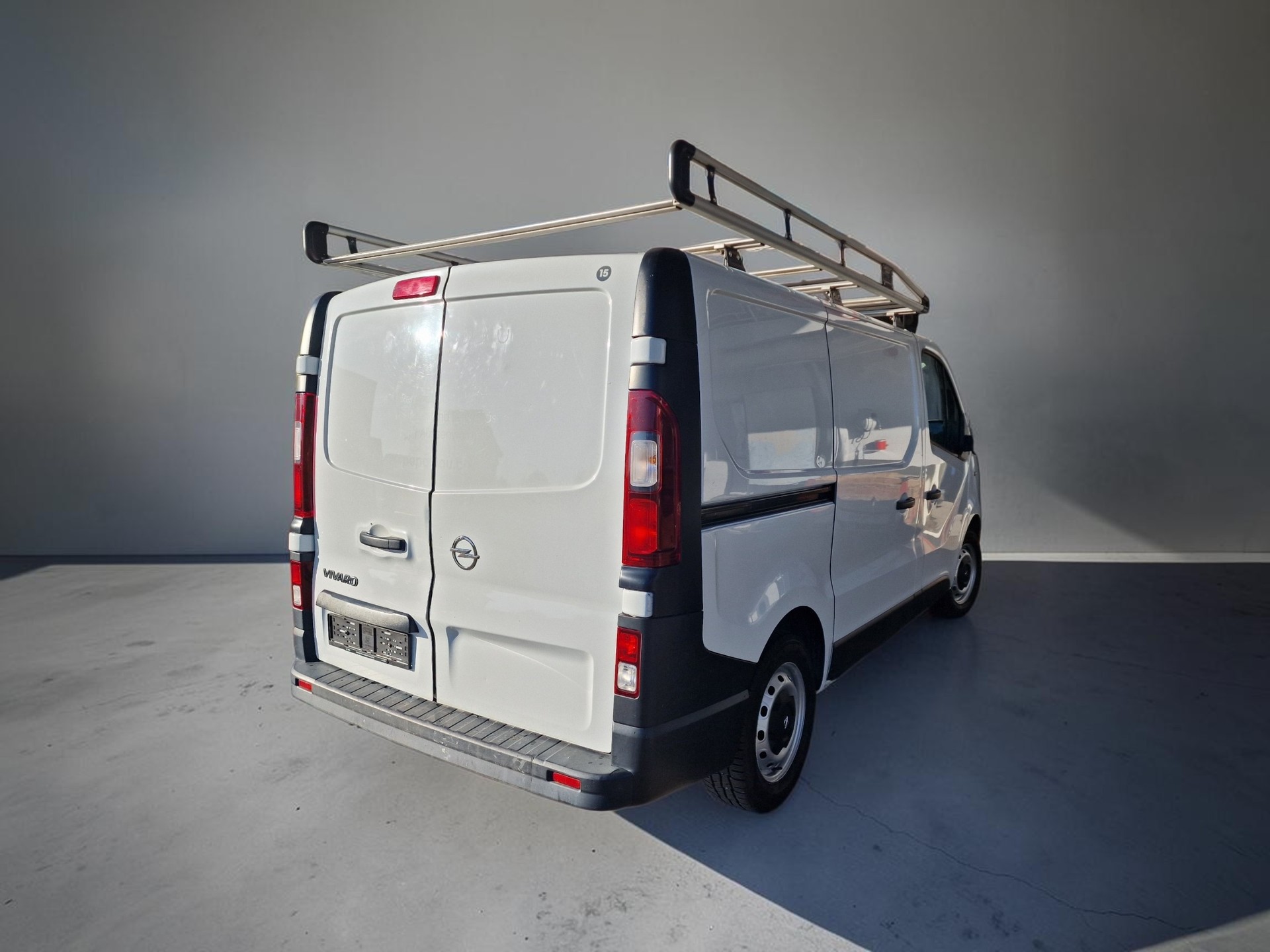 OPEL Vivaro 1.6 CDTI 2.7t L1H1 12Mt Gara MFK Neu-image-7