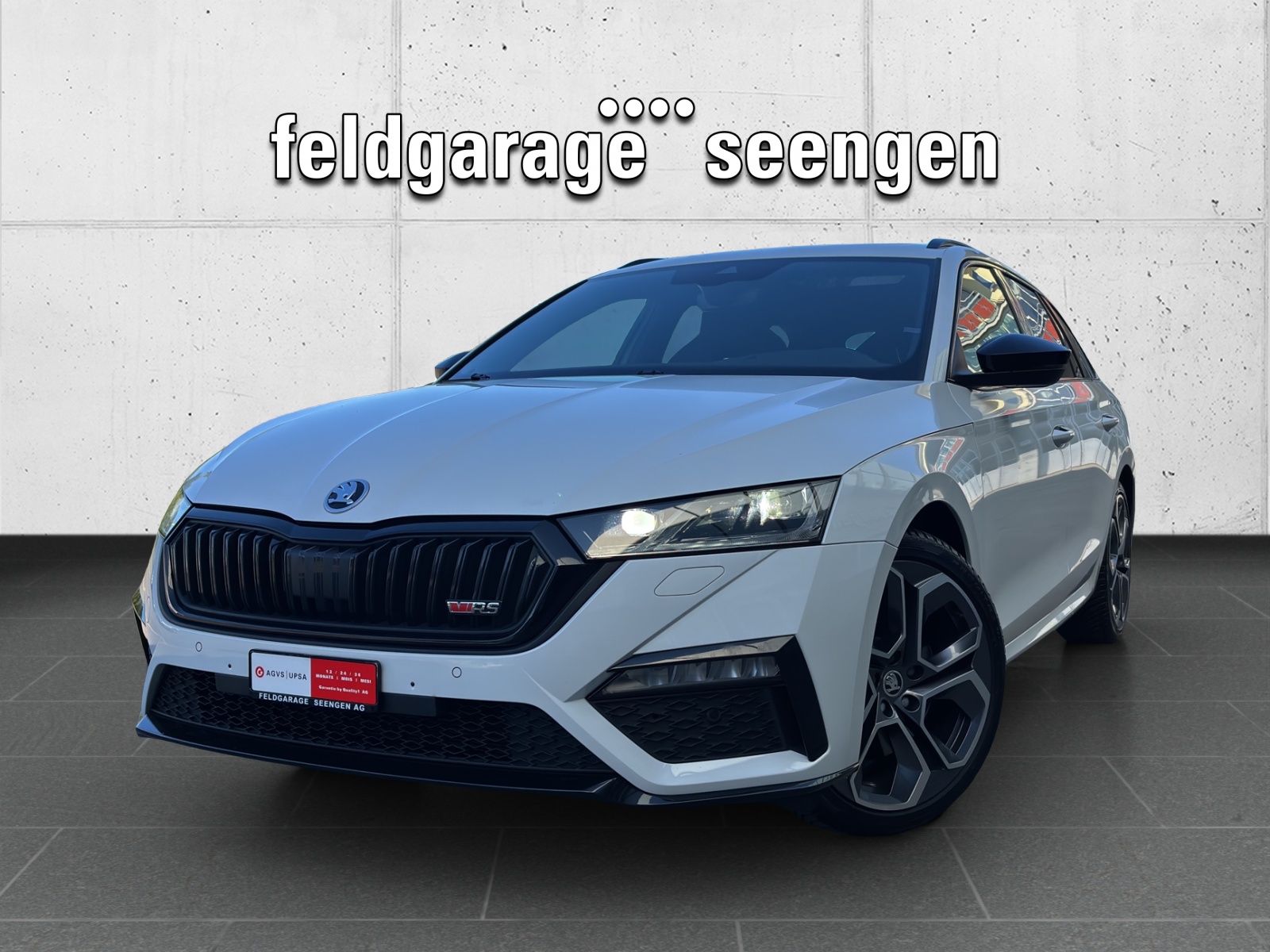 SKODA Octavia Combi 2.0 TSI DSG RS mit AHK-Vorbereitung & Rückfahrkamera