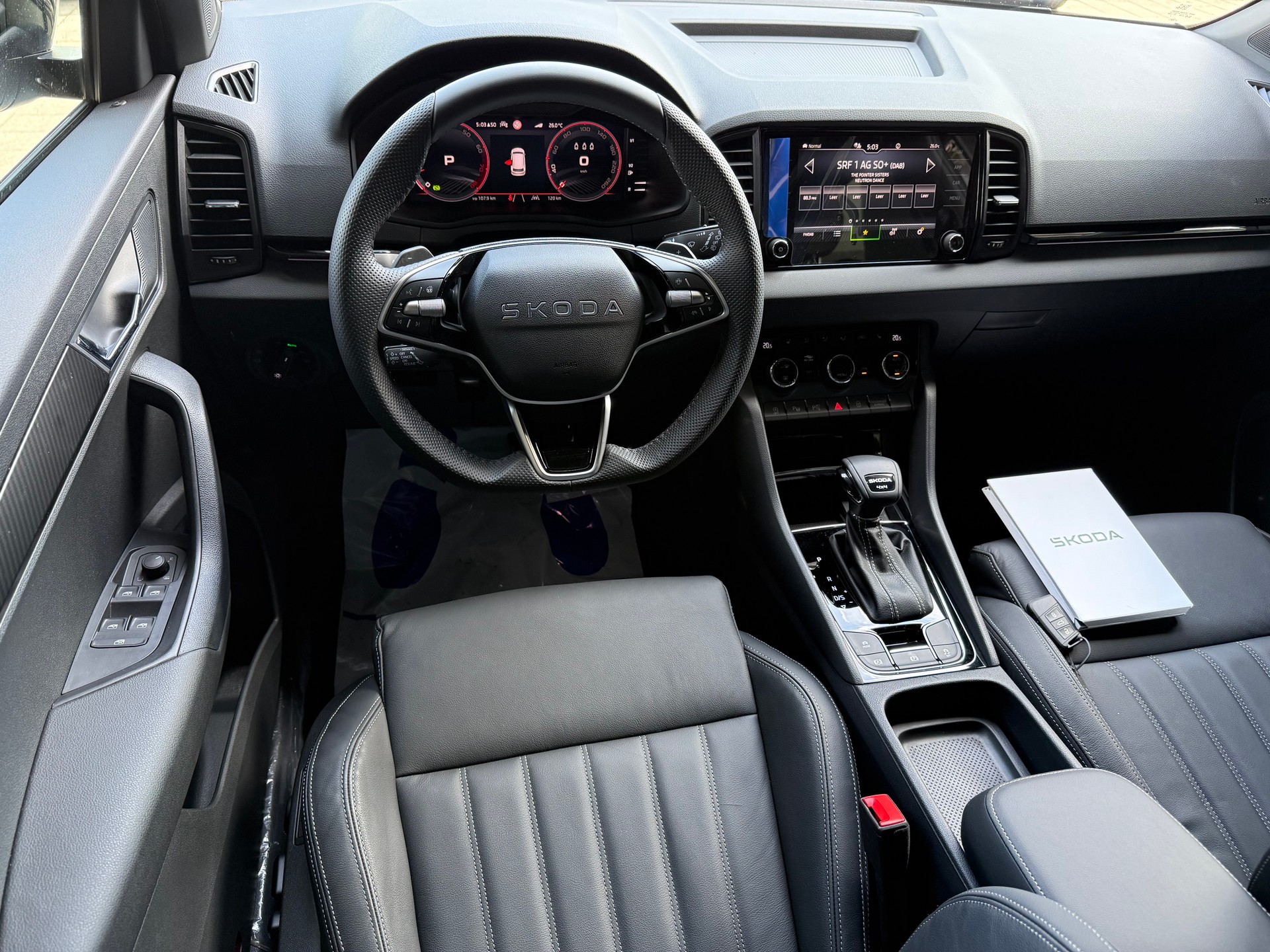 SKODA Karoq 2.0 TSI SportLine 4x4 DSG-image-7
