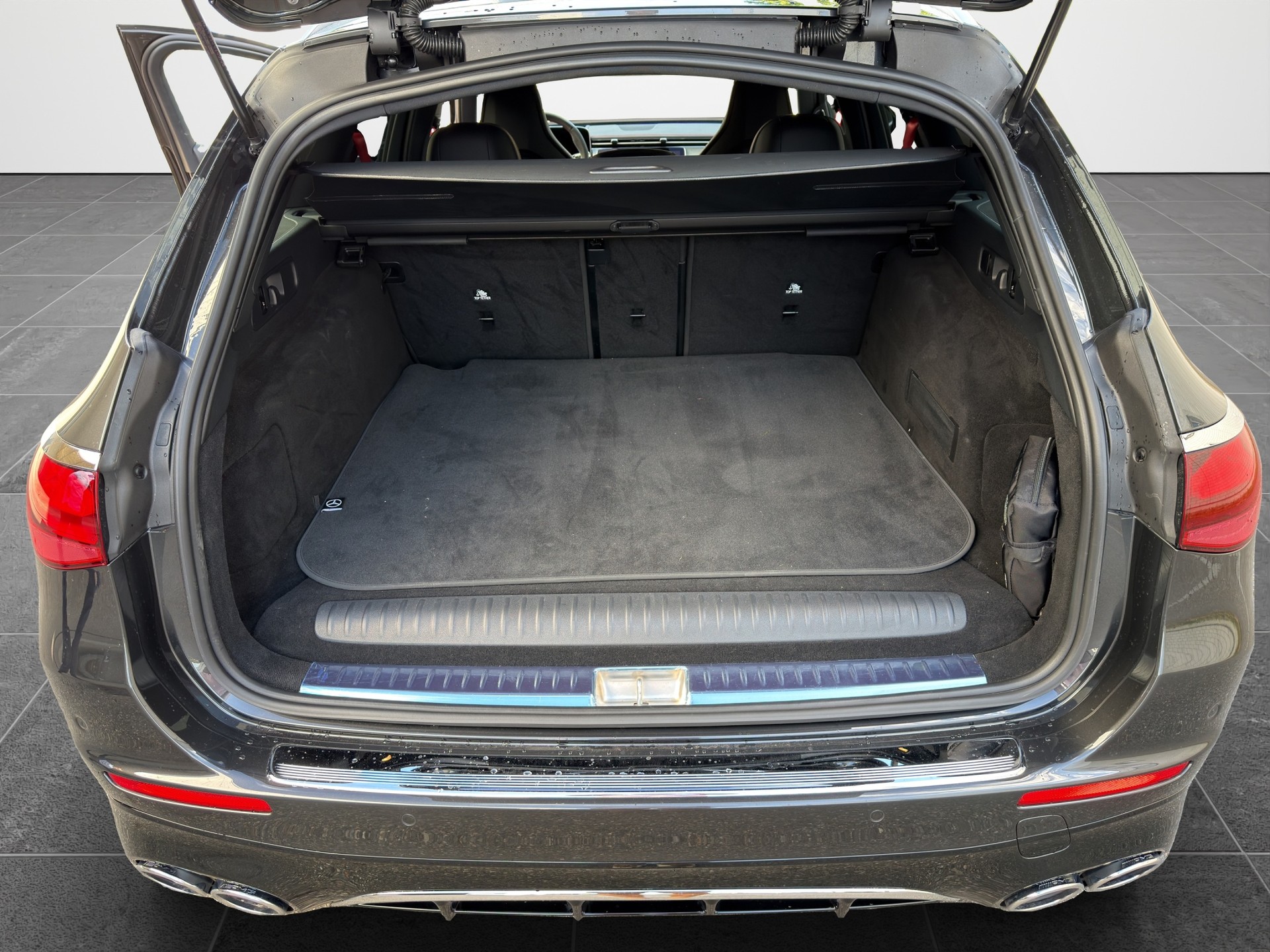 MERCEDES-BENZ E 53 Hybrid AMG 4matic+ Kombi - AMG-image-28