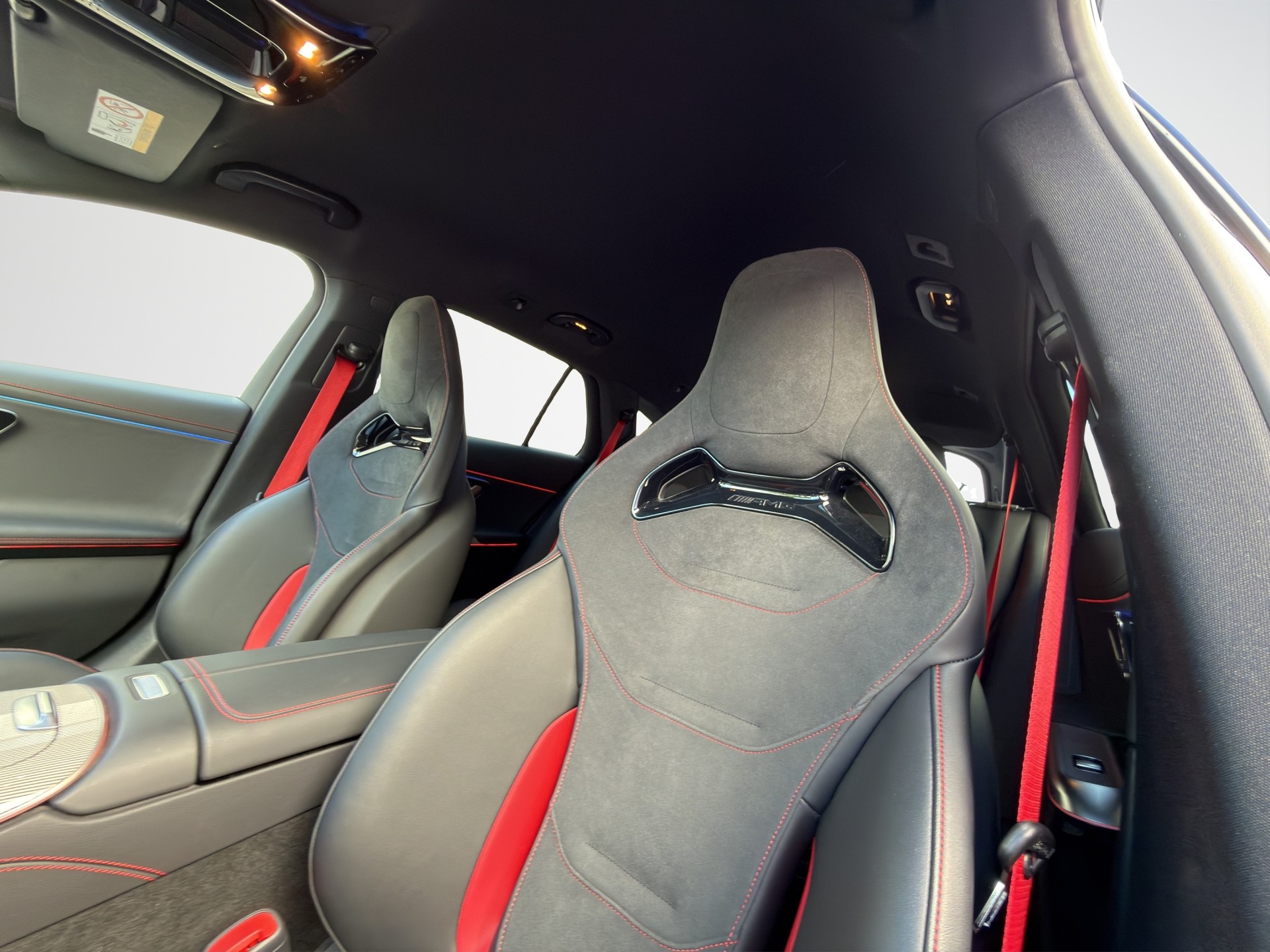 MERCEDES-BENZ E 53 Hybrid AMG 4matic+ Kombi - AMG-image-14