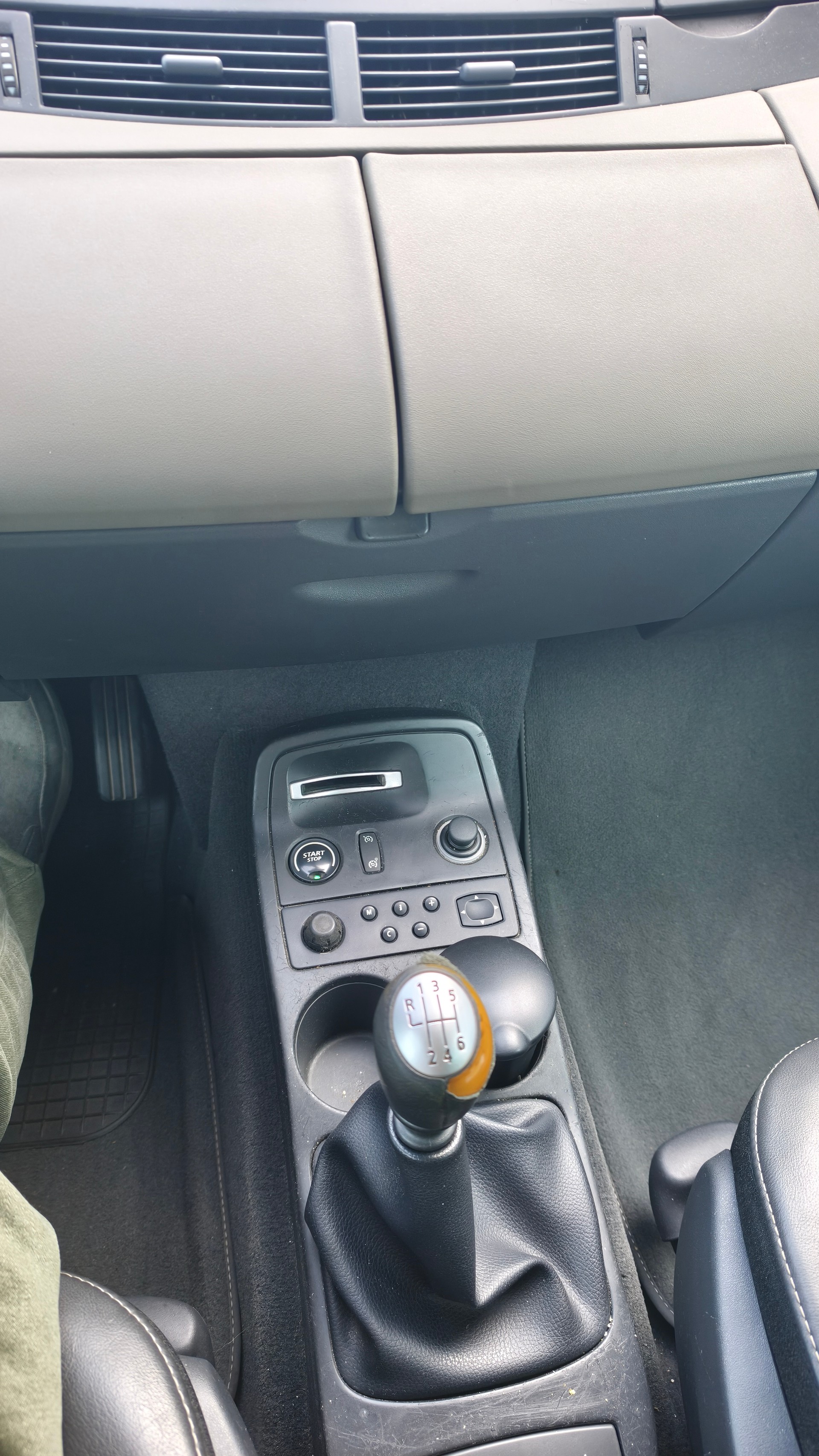 RENAULT Espace 2.0 Turbo Dynamique-image-14