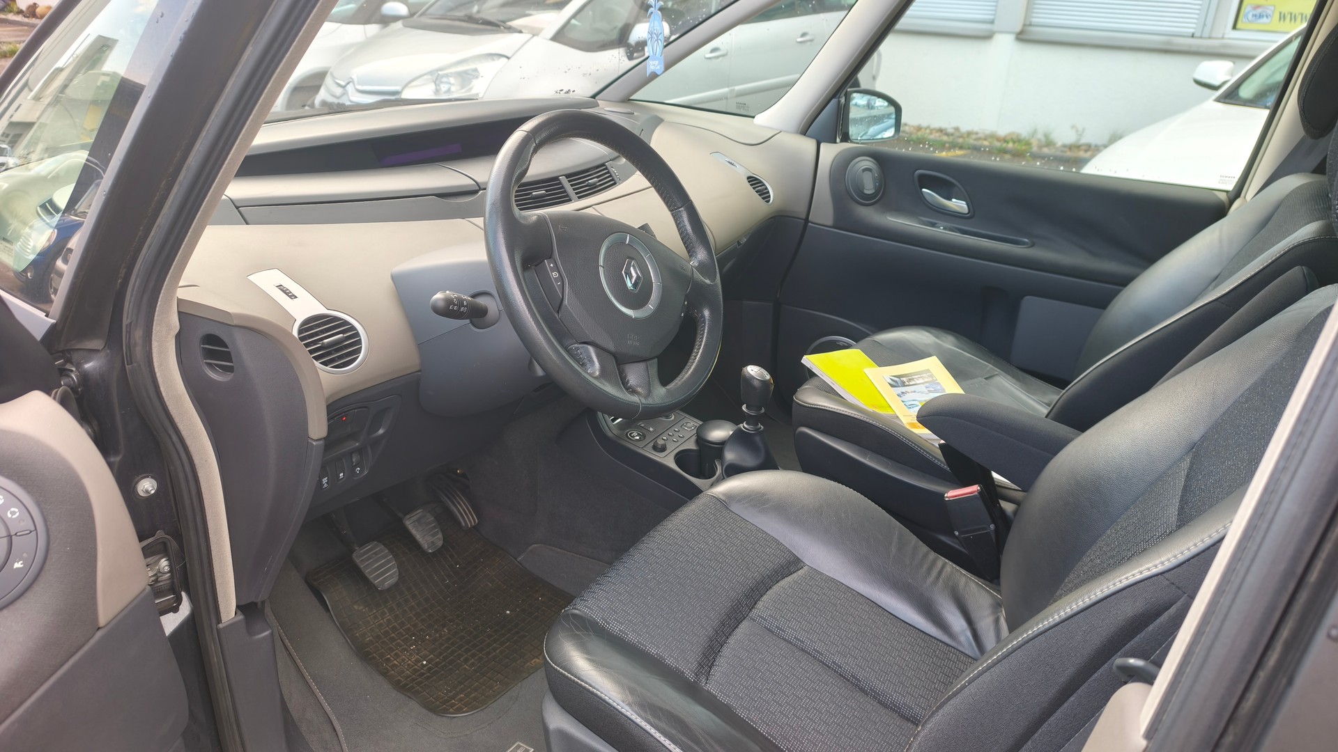 RENAULT Espace 2.0 Turbo Dynamique-image-11
