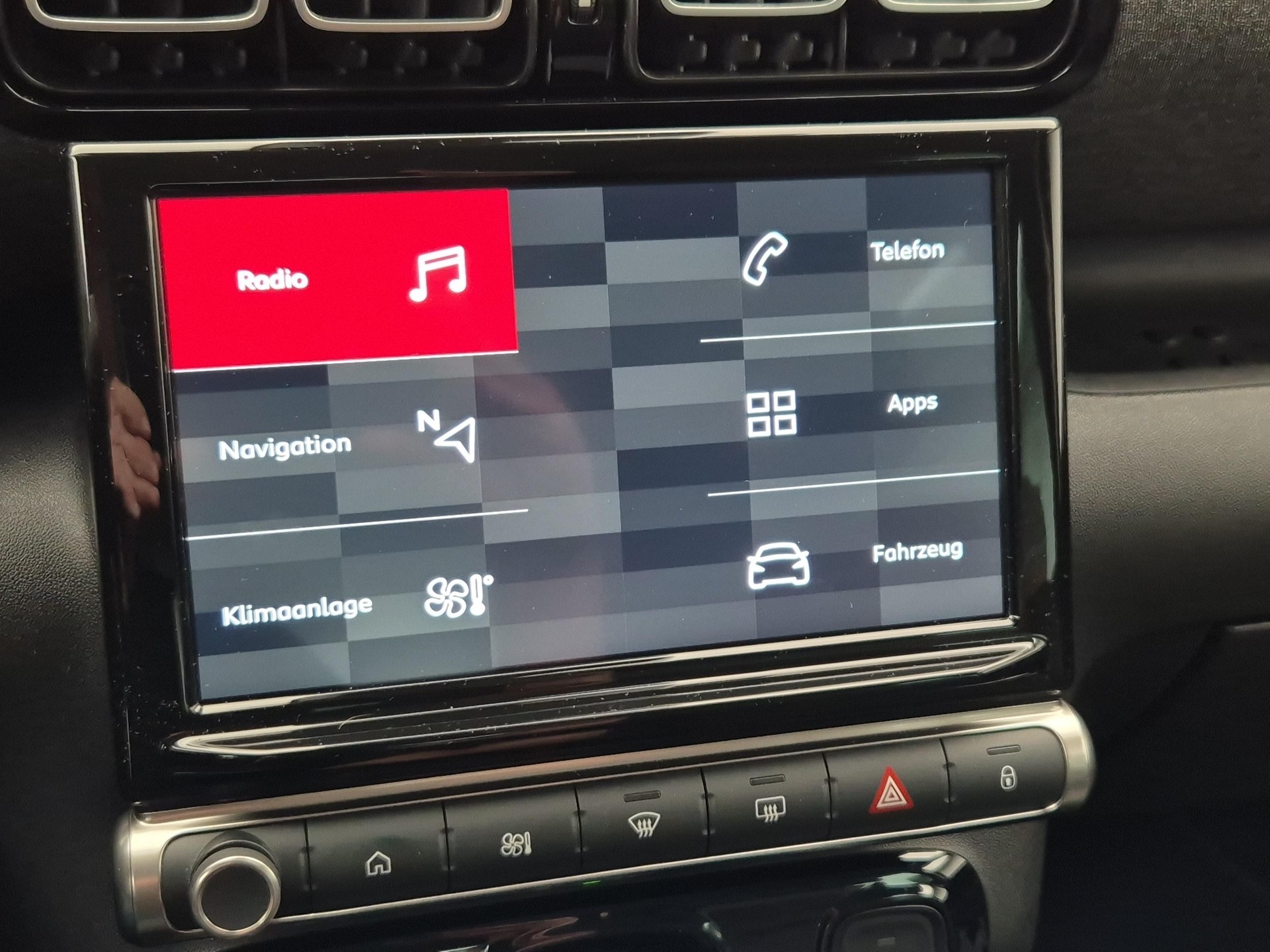 CITROEN C3 Aircross 1.2 PureTech 130 Swiss Edition-image-14