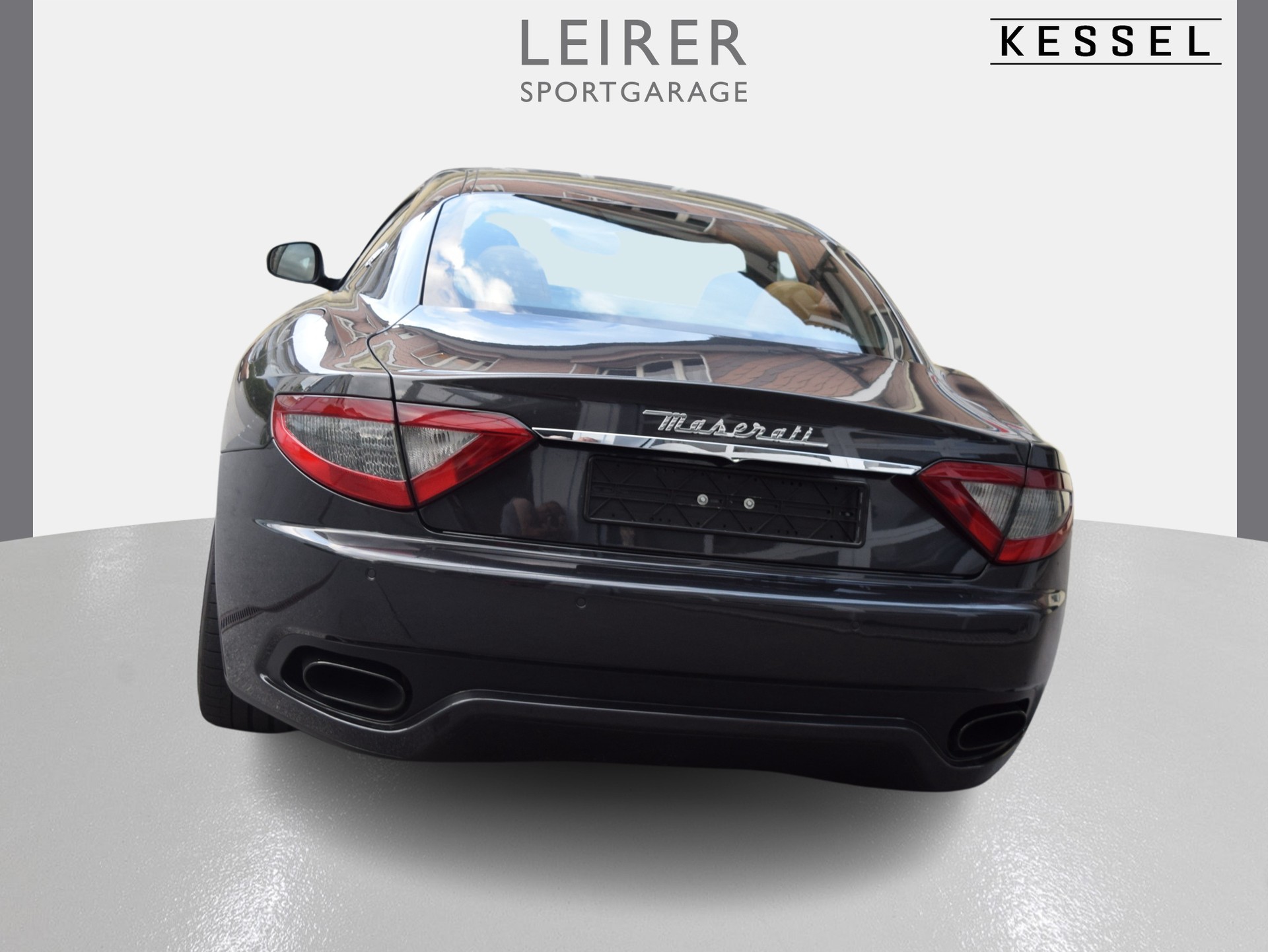 MASERATI GranTurismo Sport Automatica-showroom-element-3