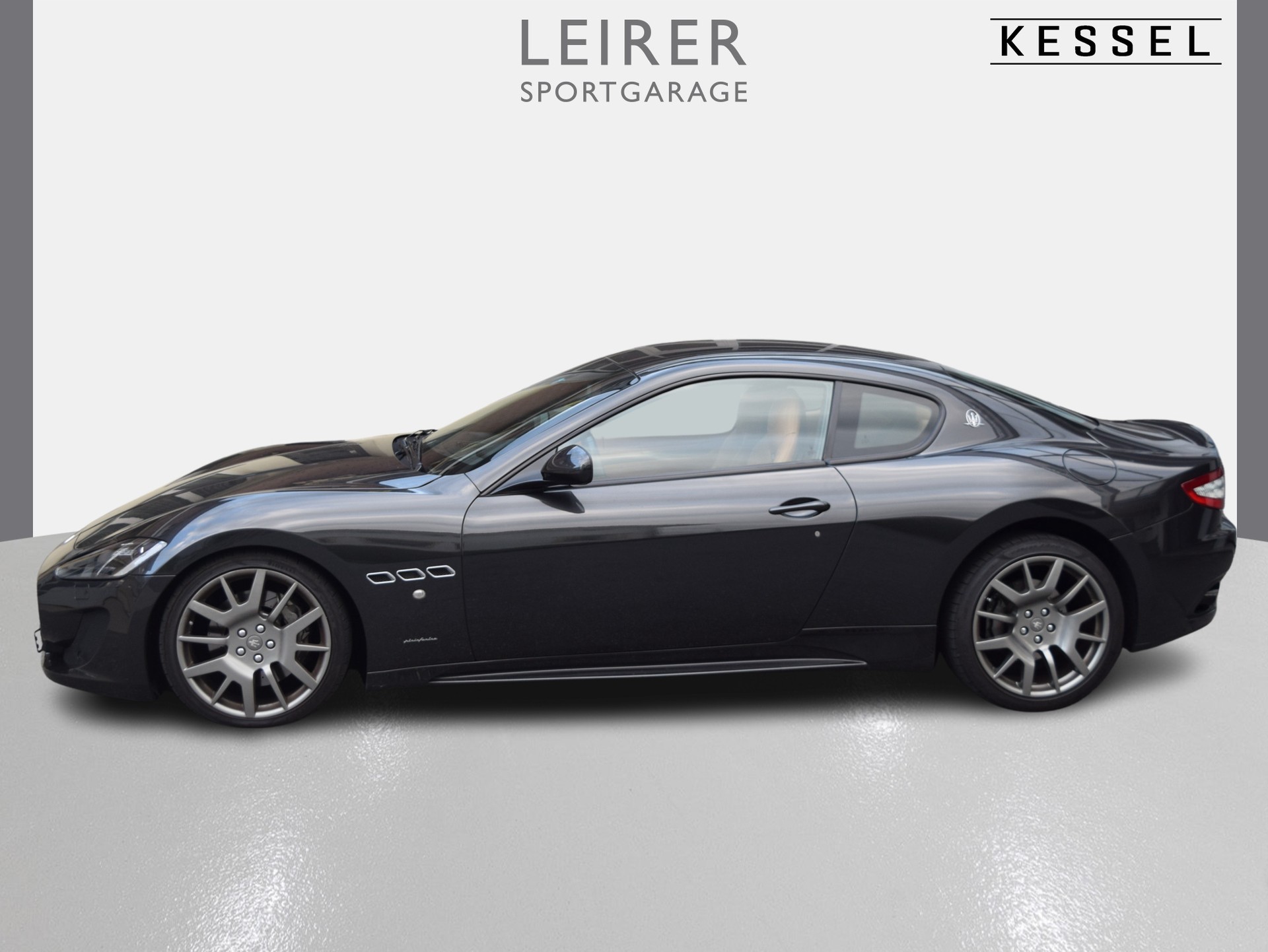 MASERATI GranTurismo Sport Automatica-showroom-element-1