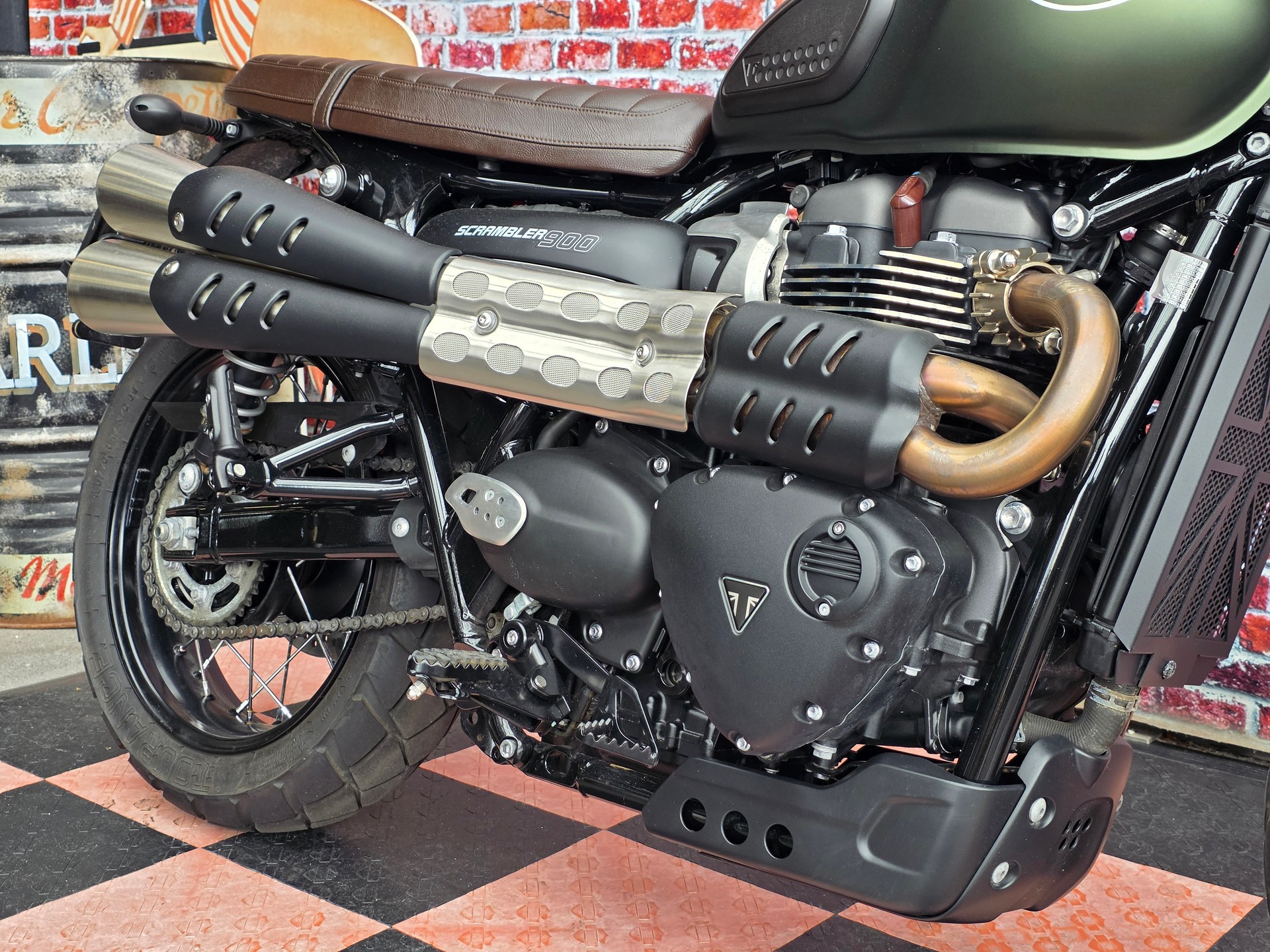 TRIUMPH Street Scrambler 900-image-6