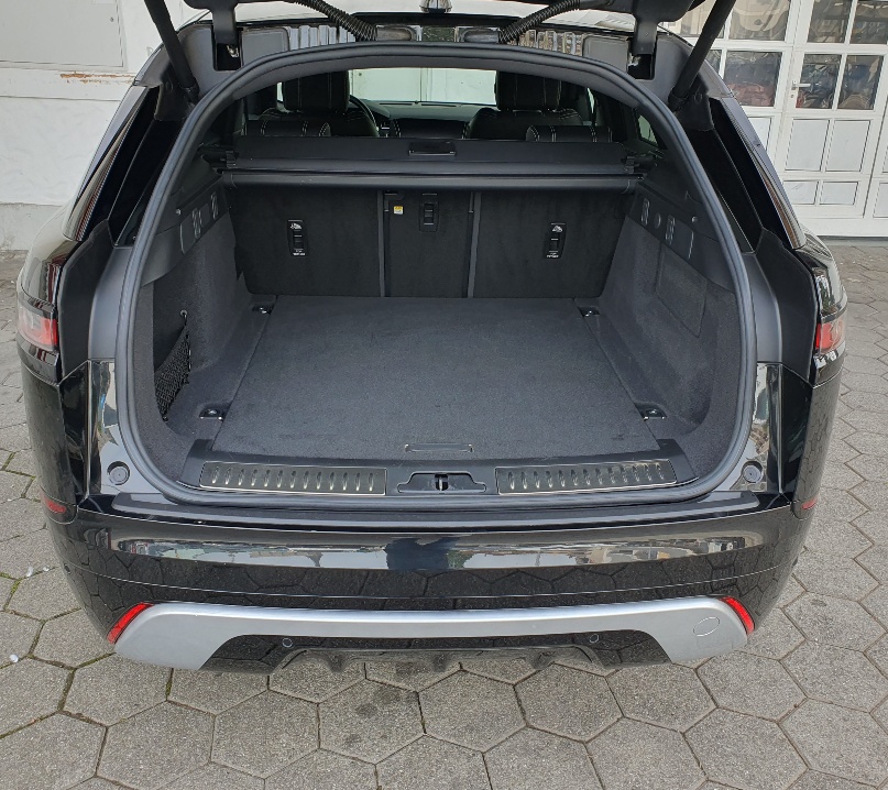 LAND ROVER Range Rover Velar R-Dynamic P 250 Automatic-image-4