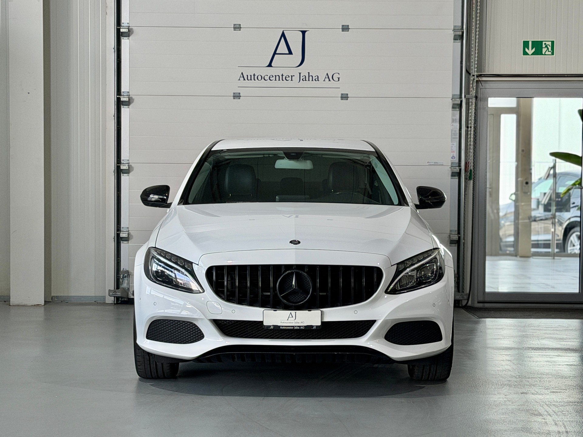 MERCEDES-BENZ C 250 BlueTEC Avantgarde 4Matic 7G-Tronic (CH)-showroom-element-3