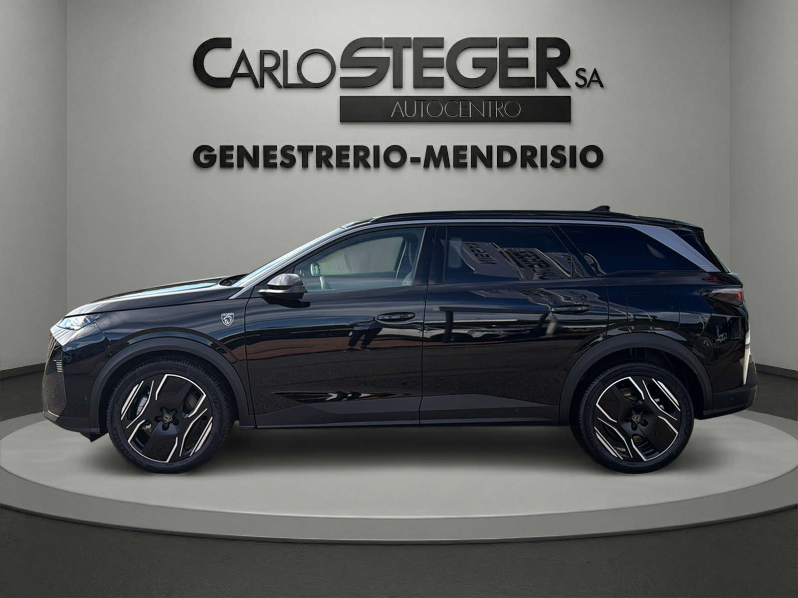 PEUGEOT 5008 195 Plug-in Hybrid e-DCS7 GT Exclusive-showroom-element-2