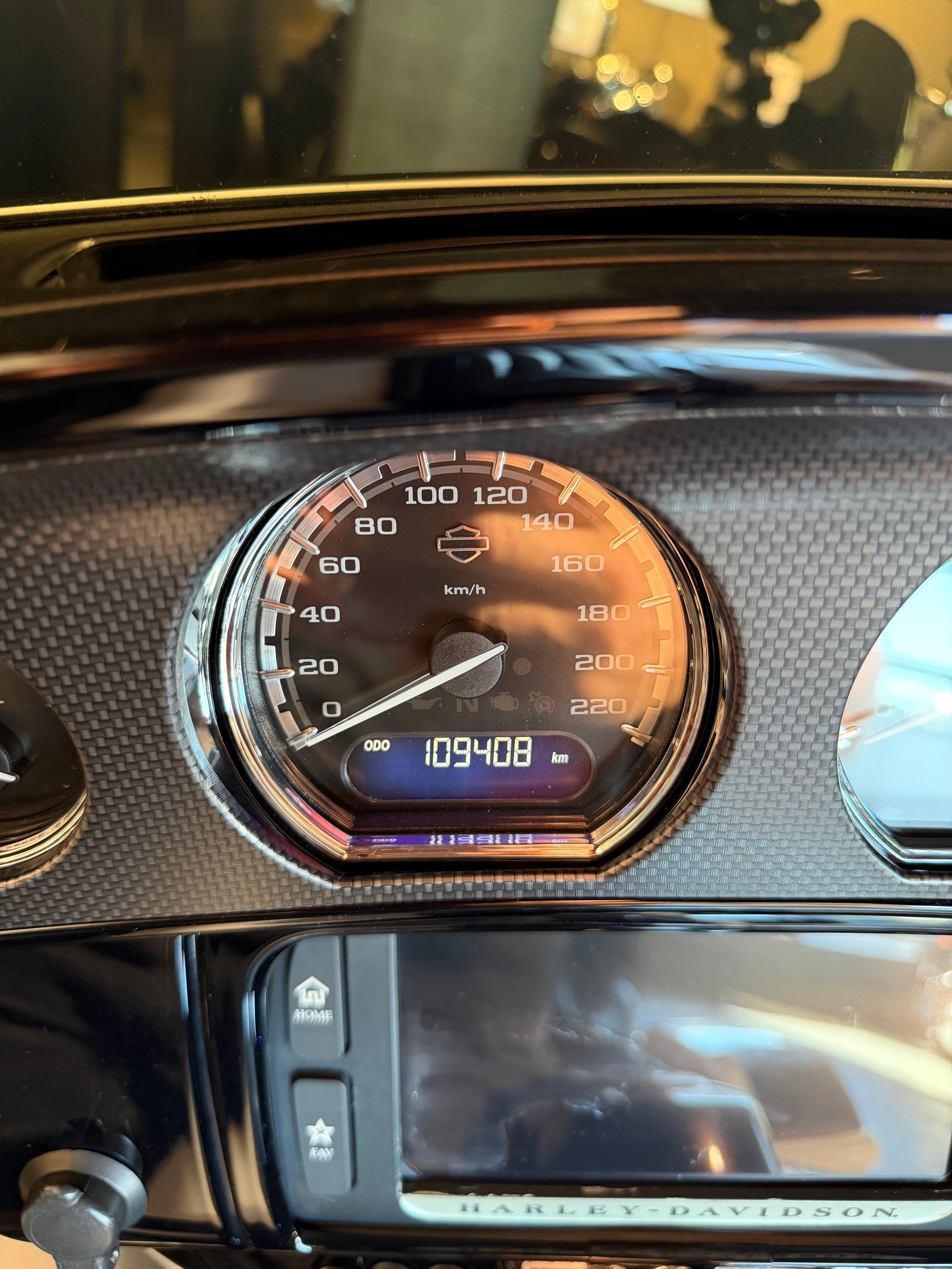 HARLEY-DAVIDSON FLHXSE Street Glide ABS CVO-image-14
