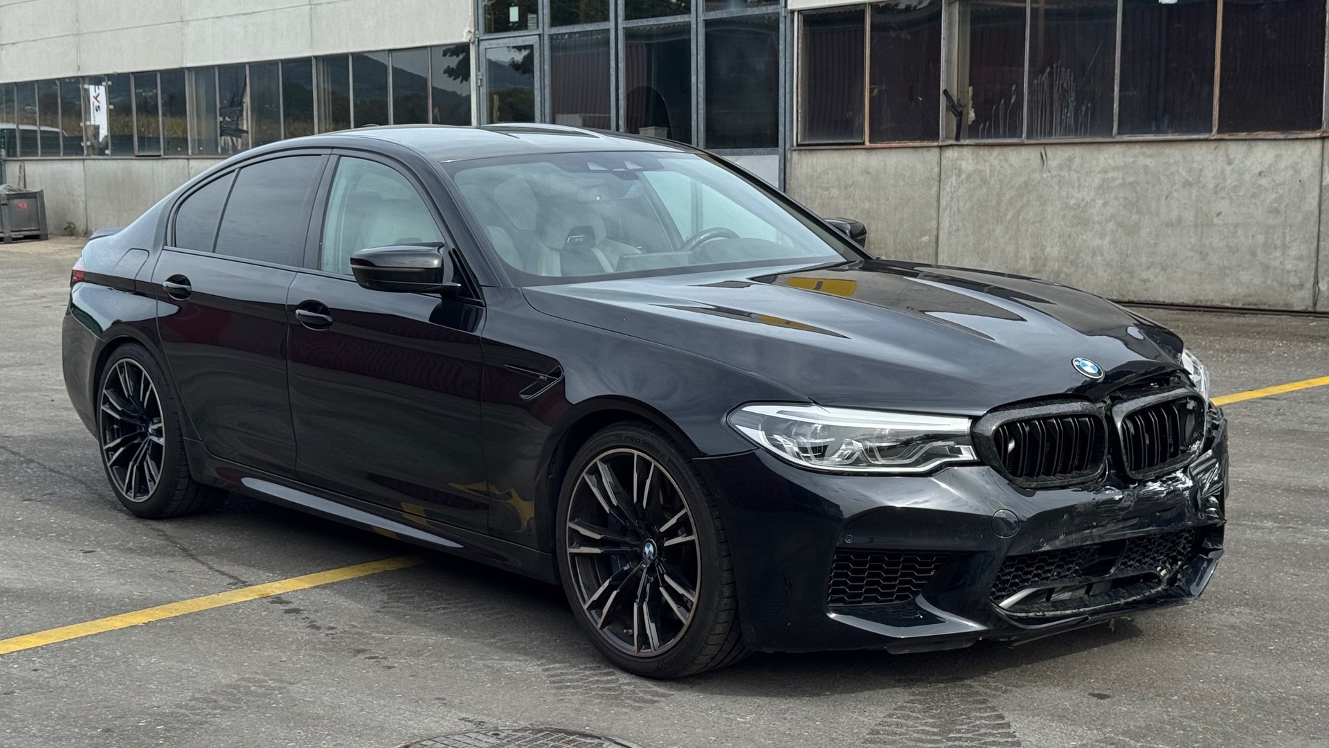 BMW M5 xDrive Competition Drivelogic-image-2