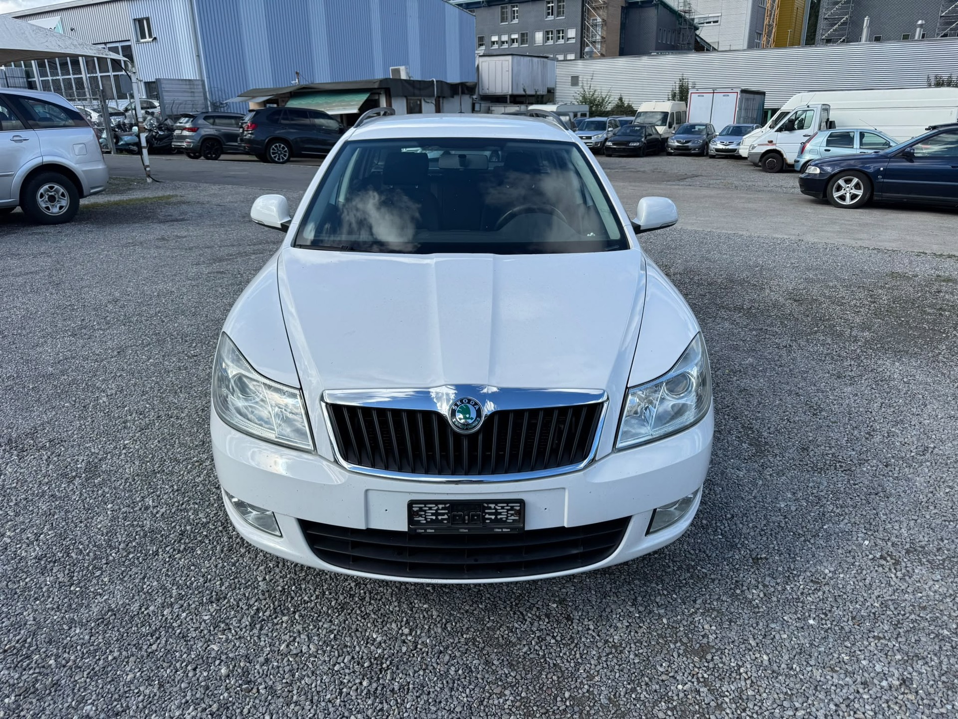 SKODA Octavia Combi 1.6 TDI Ambition 4x4-image-7