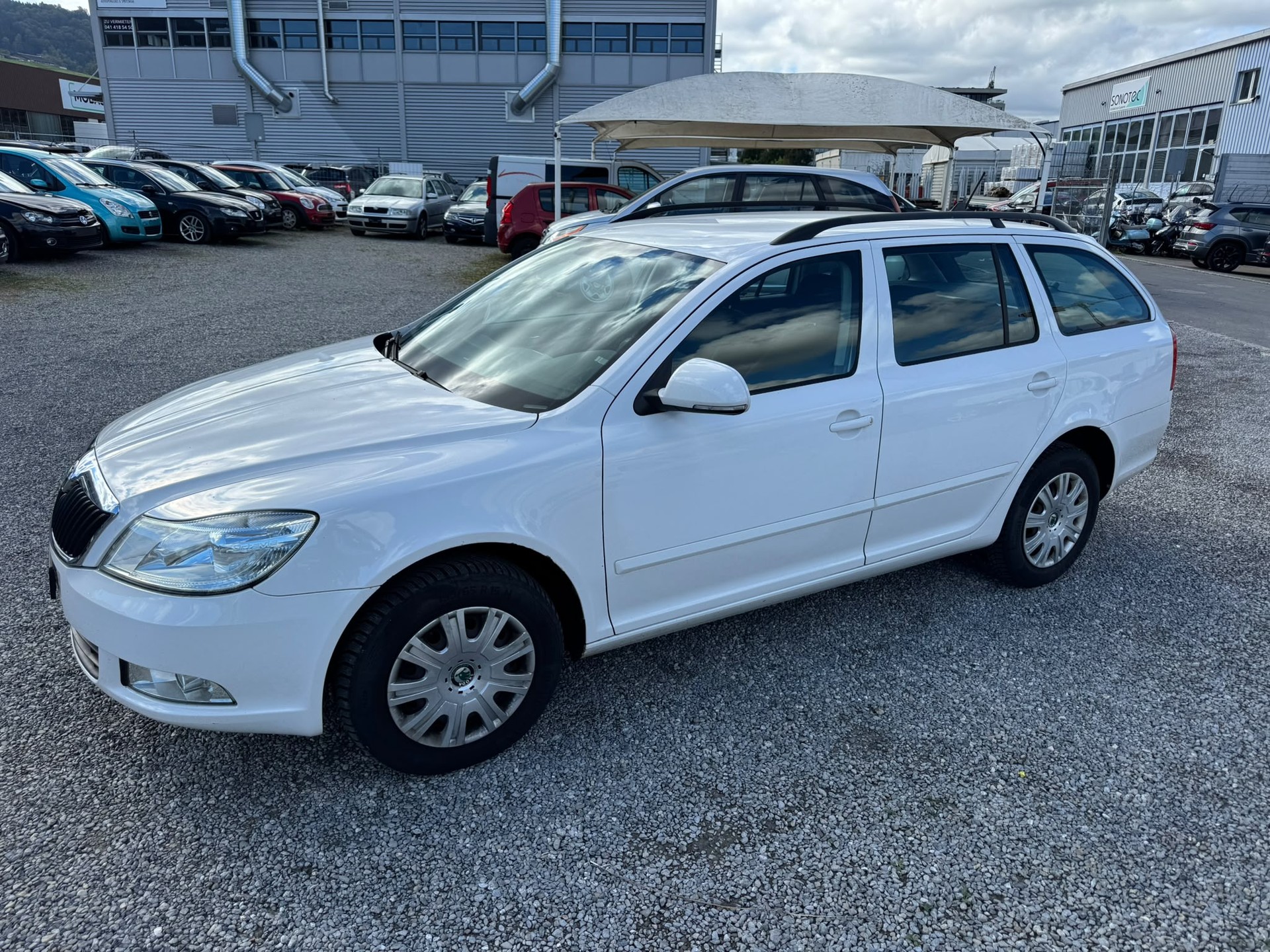 SKODA Octavia Combi 1.6 TDI Ambition 4x4
