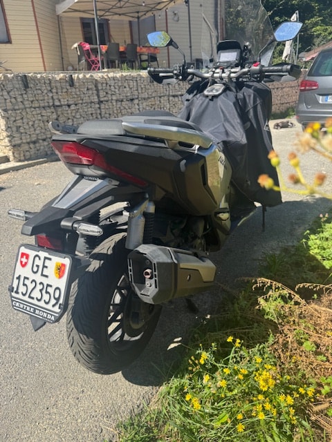 HONDA ADV 350-image-3