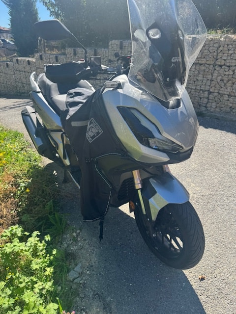 HONDA ADV 350-image-0