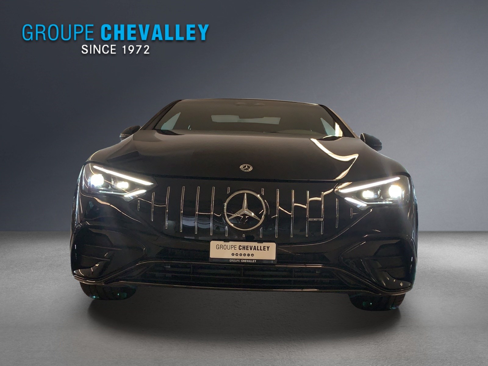MERCEDES-BENZ EQE 43 AMG 4 Matic-showroom-element-1