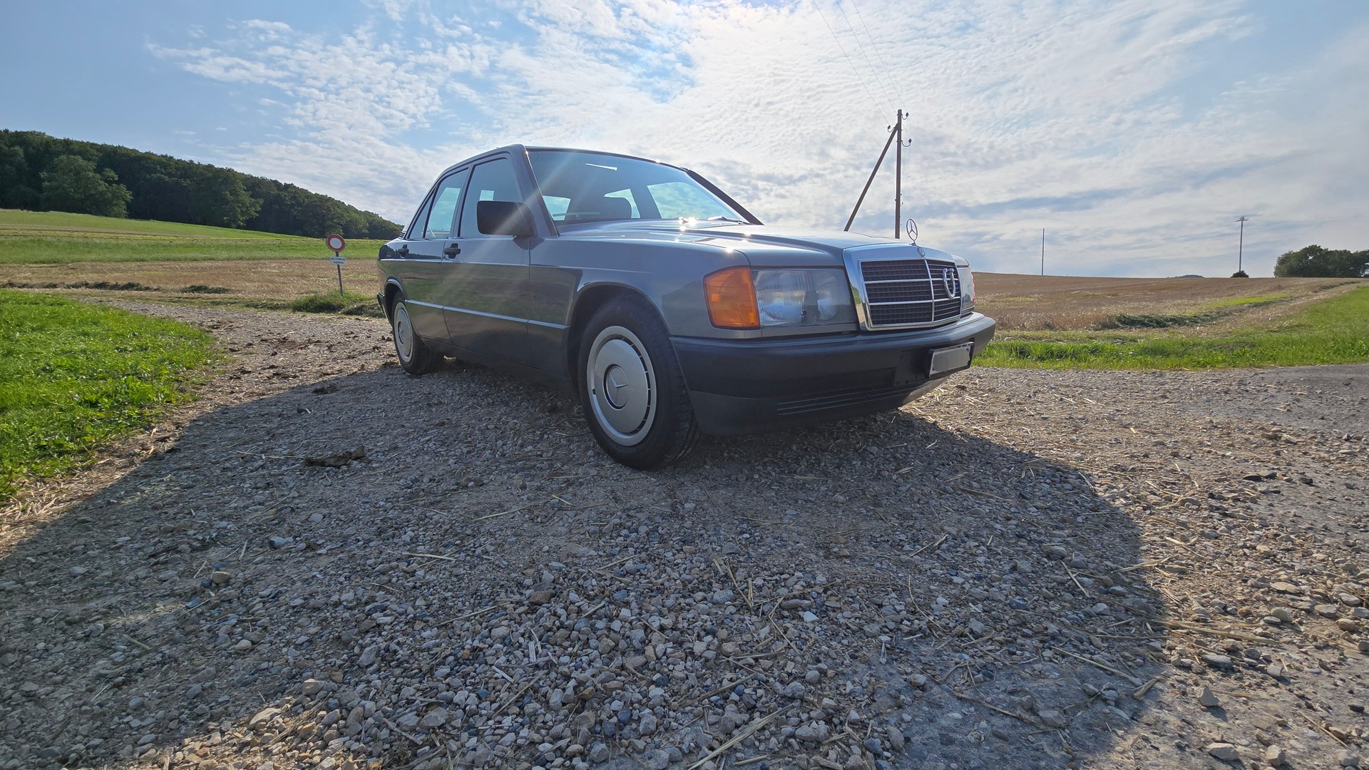 MERCEDES-BENZ 190E 2.3 8V-image-1