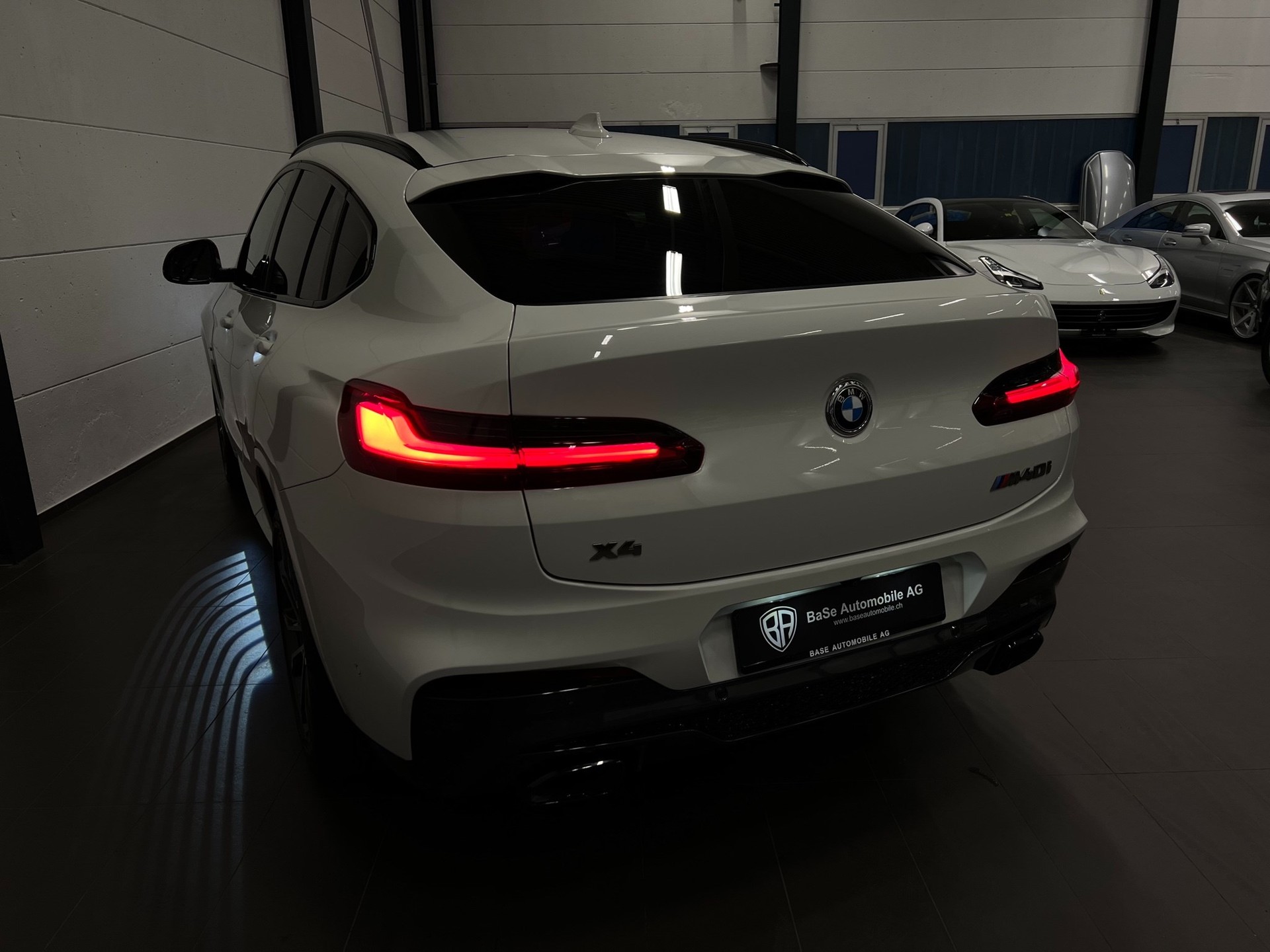 BMW X4 M40i Steptronic-image-17