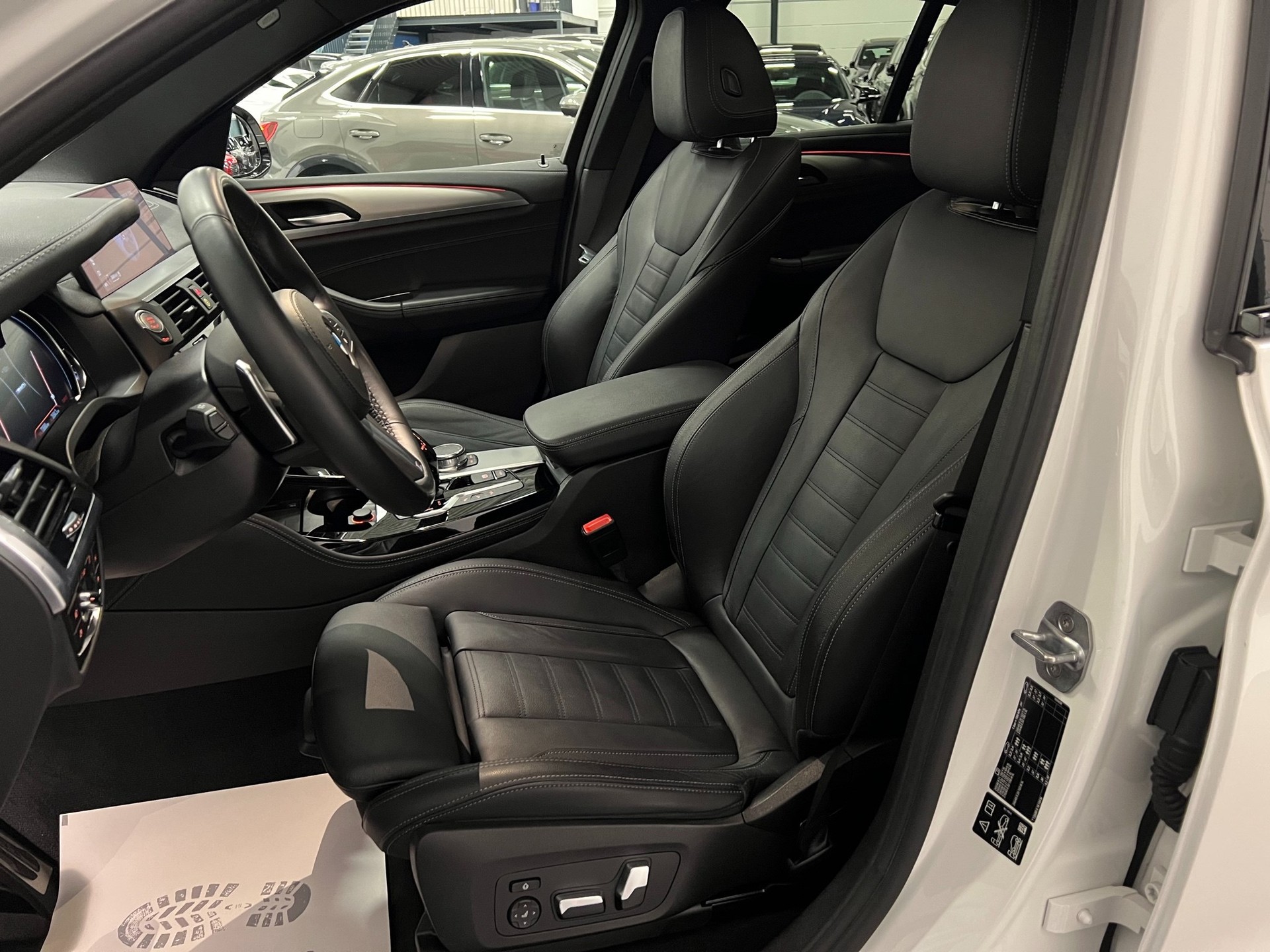 BMW X4 M40i Steptronic-image-19