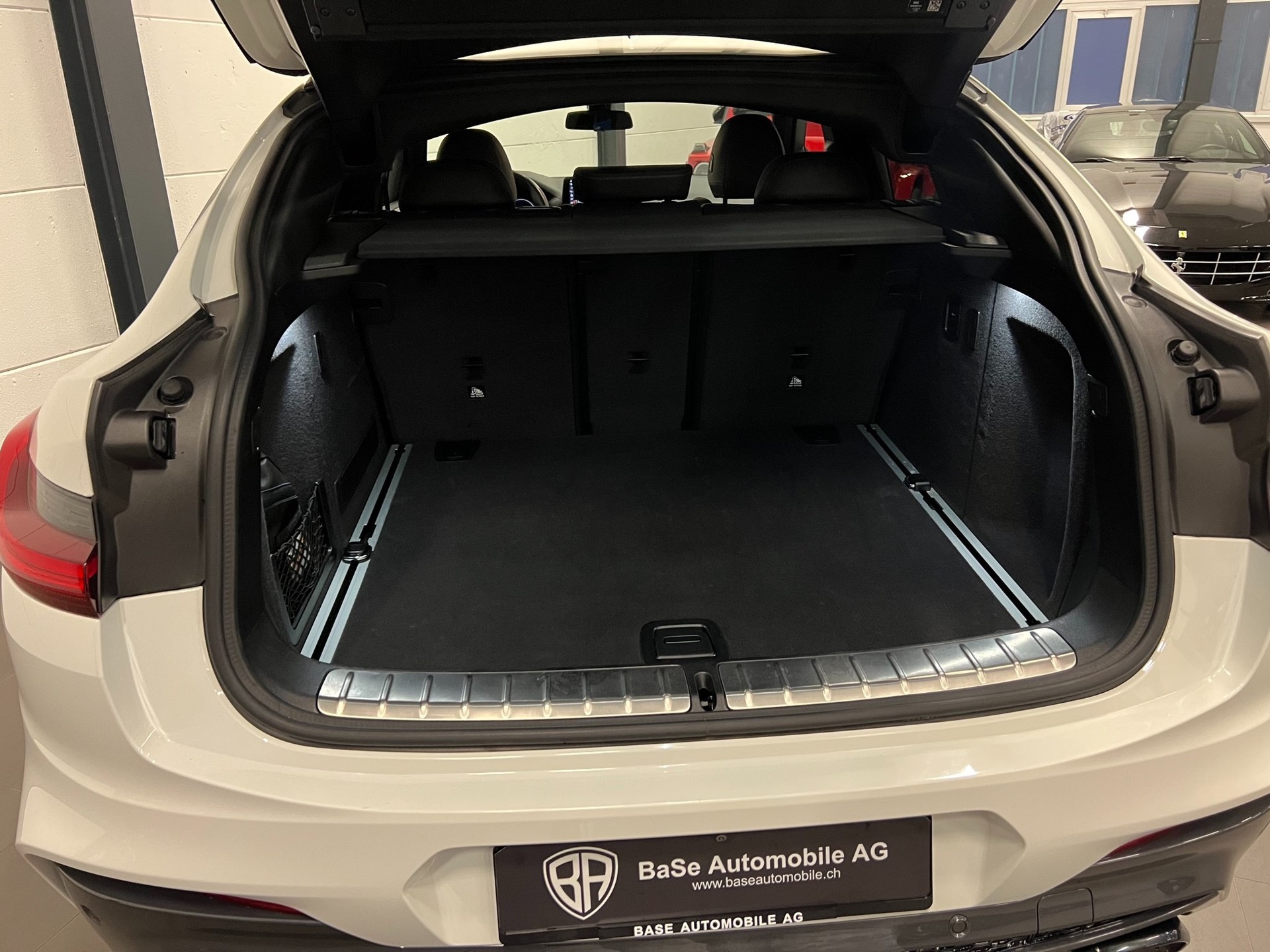 BMW X4 M40i Steptronic-image-25