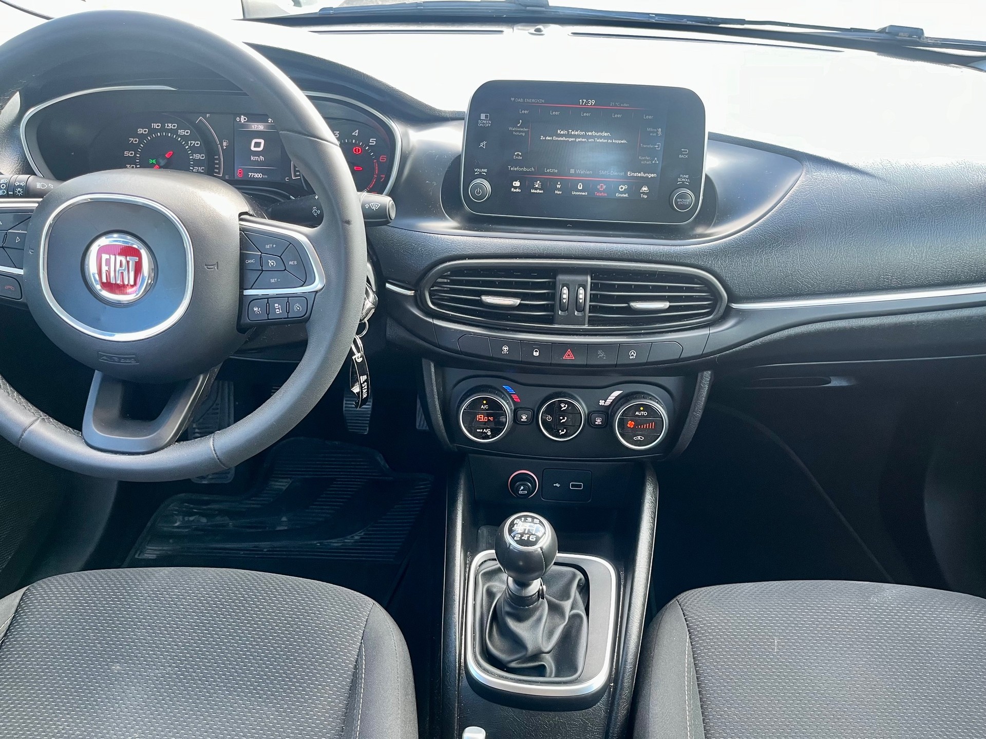 FIAT Tipo 1.4TJet Lounge-image-8
