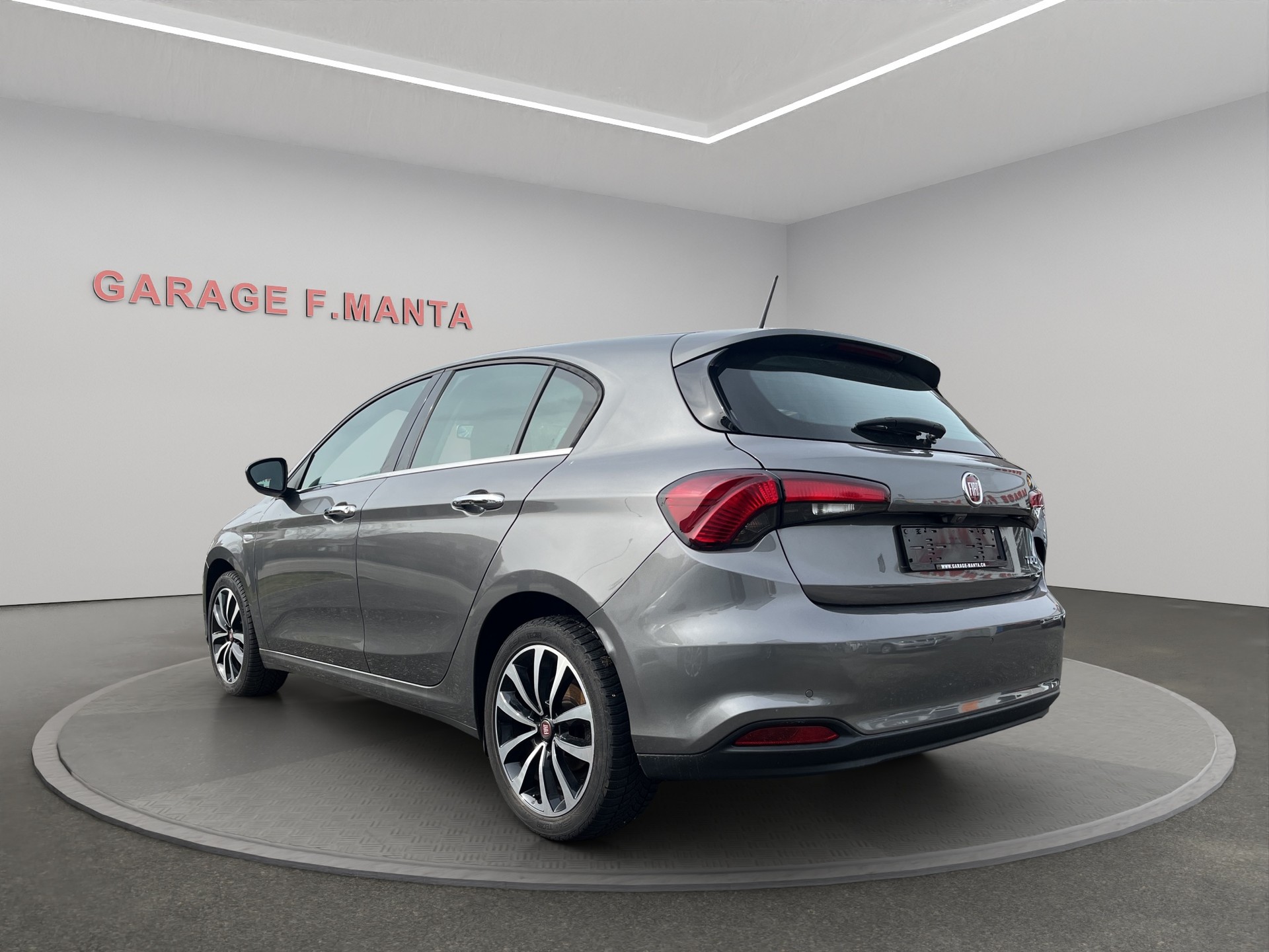FIAT Tipo 1.4TJet Lounge-image-3