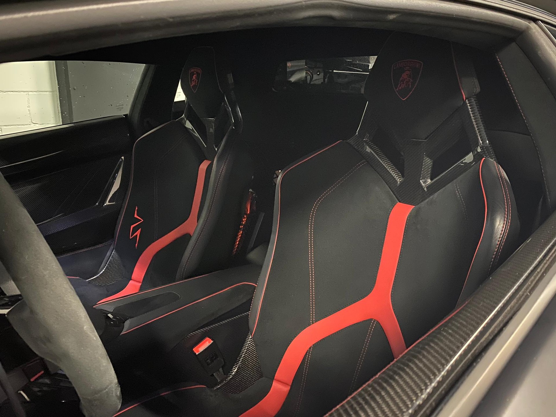 LAMBORGHINI Aventador LP750-4 SV Superveloce Coupé E-Gear Ad Personam Mattlackierung "1 of 600"-image-8