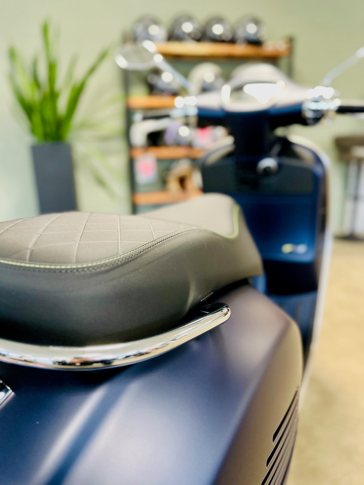 PIAGGIO Vespa GTS 125 Super Tech ABS-image-6